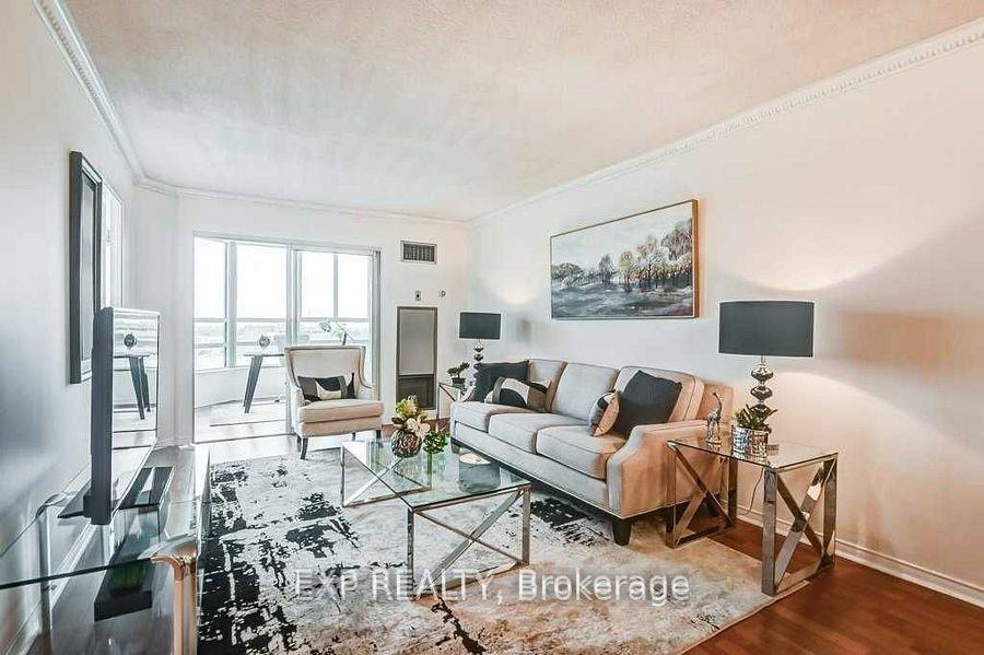 Photo 7 of Unit 918, 7805 Bayview Avenue, Markham, Aileen-Willowbrook — HOMEH