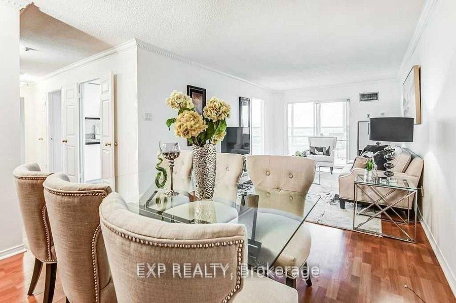 Photo 9 of Unit 918, 7805 Bayview Avenue, Markham, Aileen-Willowbrook — HOMEH