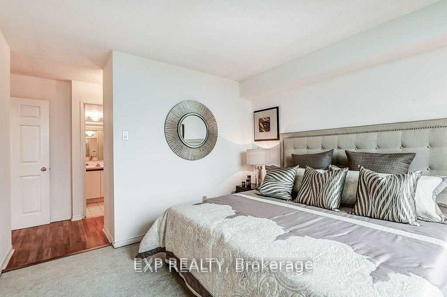 Photo 20 of Unit 918, 7805 Bayview Avenue, Markham, Aileen-Willowbrook — HOMEH