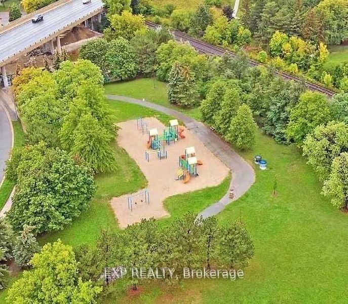 Photo 28 of Unit 918, 7805 Bayview Avenue, Markham, Aileen-Willowbrook — HOMEH