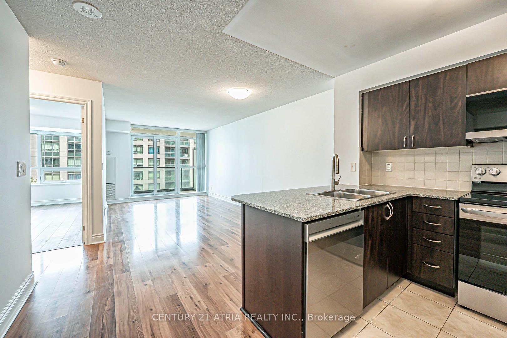Photo 5 of Unit 619, 30 Clegg Road N, Markham, Unionville — HOMEH