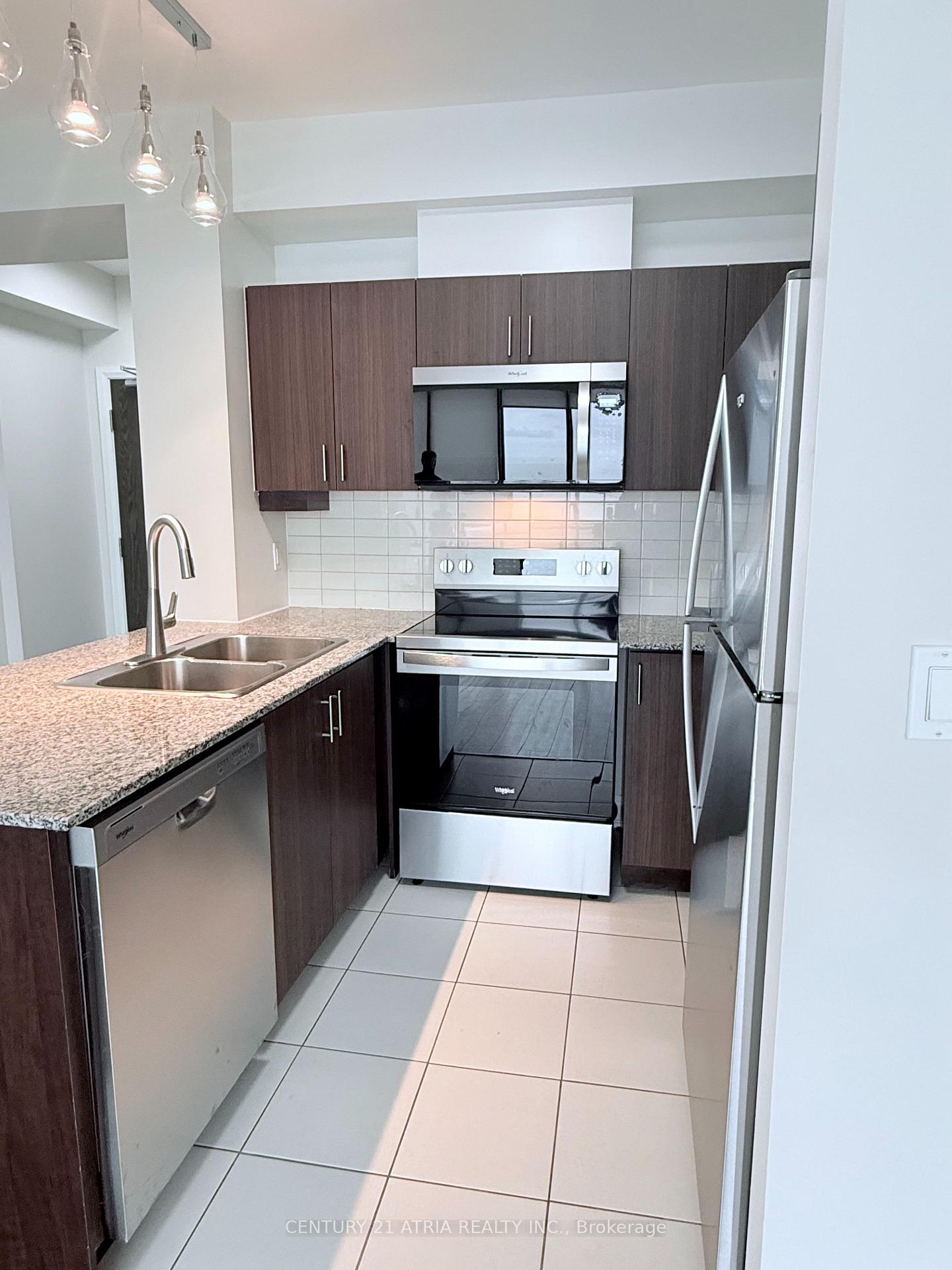 Photo 4 of Unit 2608, 2900 Highway 7, Vaughan, Concord — HOMEH