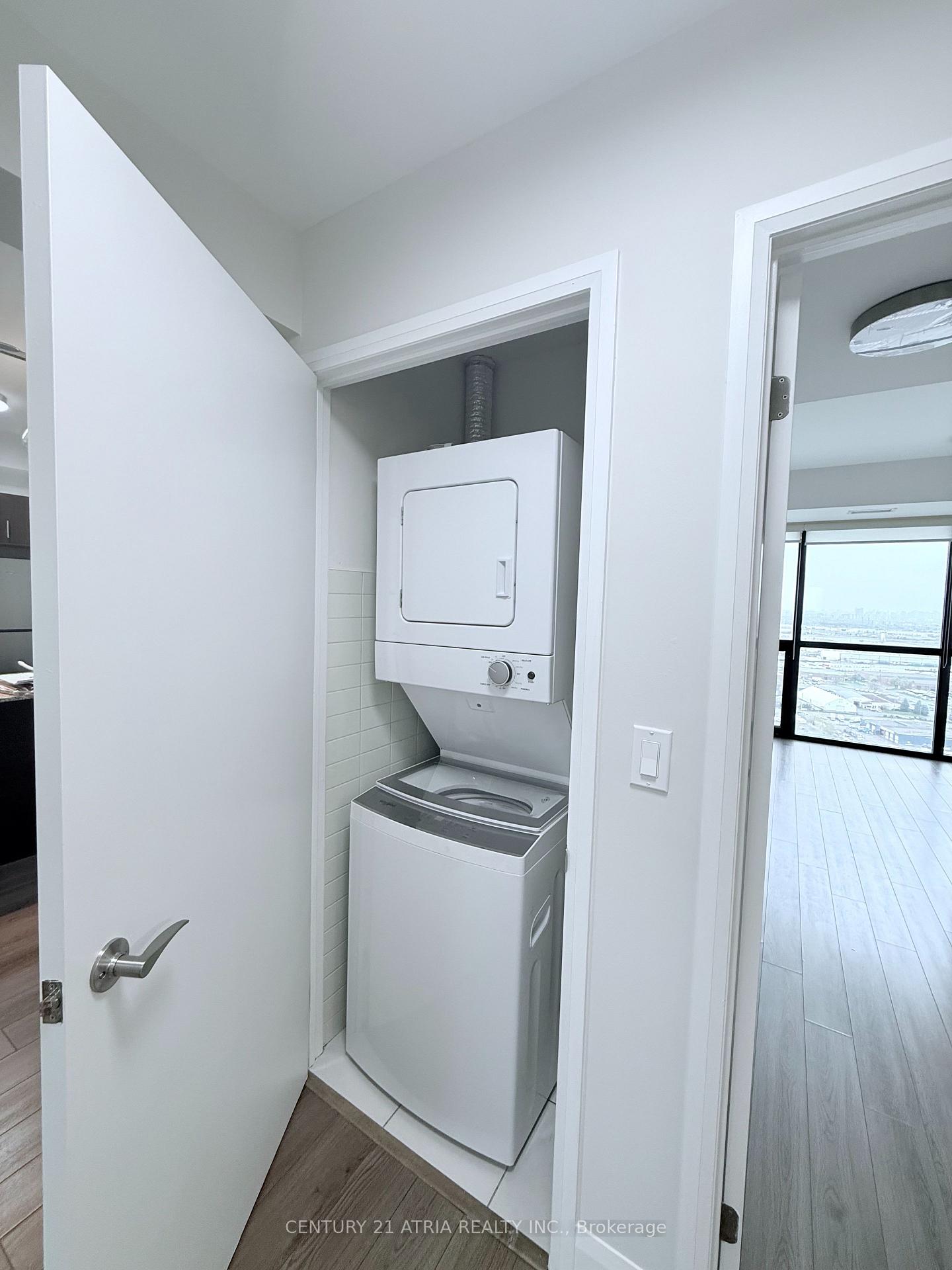 Photo 13 of Unit 2608, 2900 Highway 7, Vaughan, Concord — HOMEH
