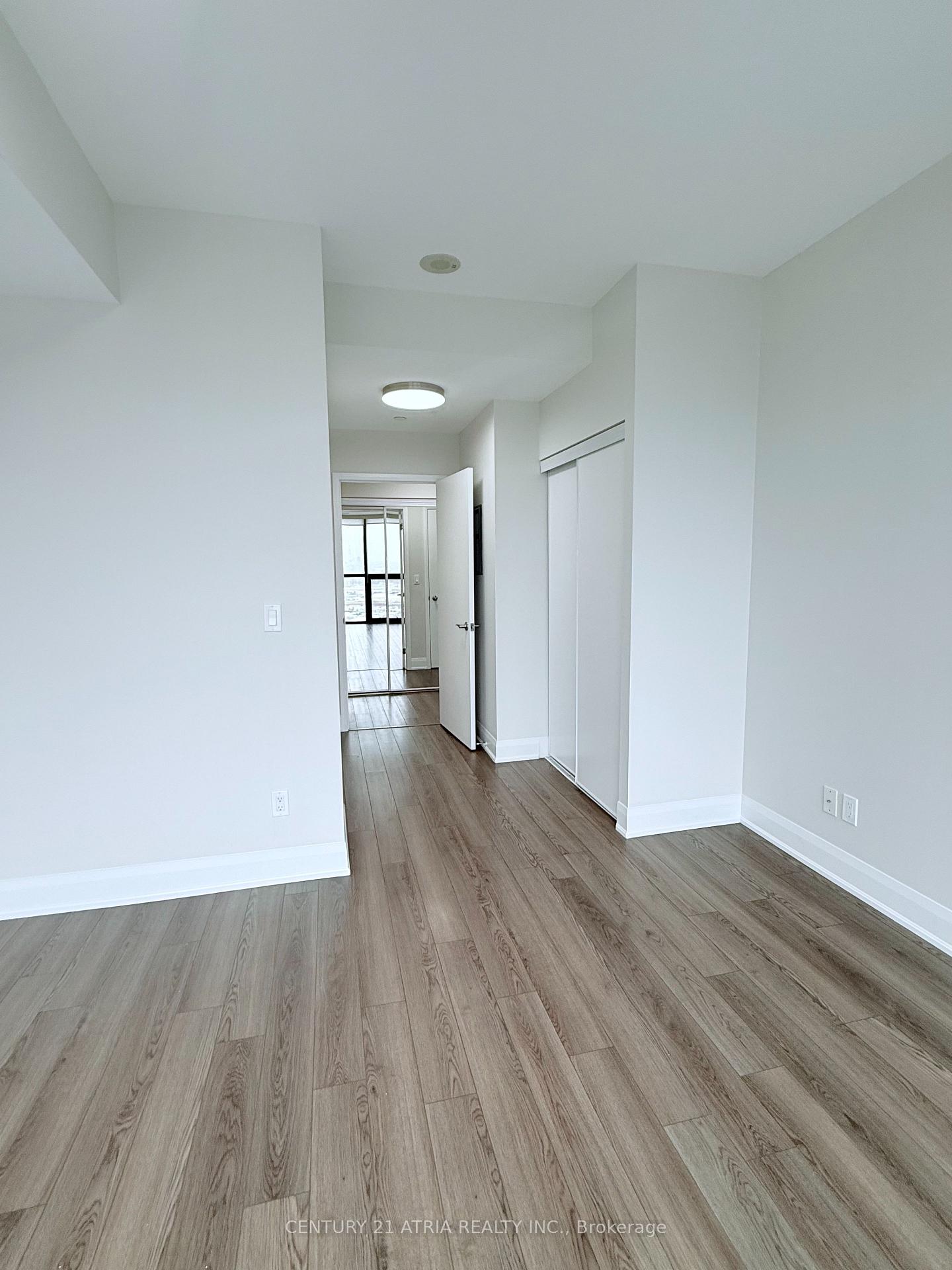 Photo 11 of Unit 2608, 2900 Highway 7, Vaughan, Concord — HOMEH