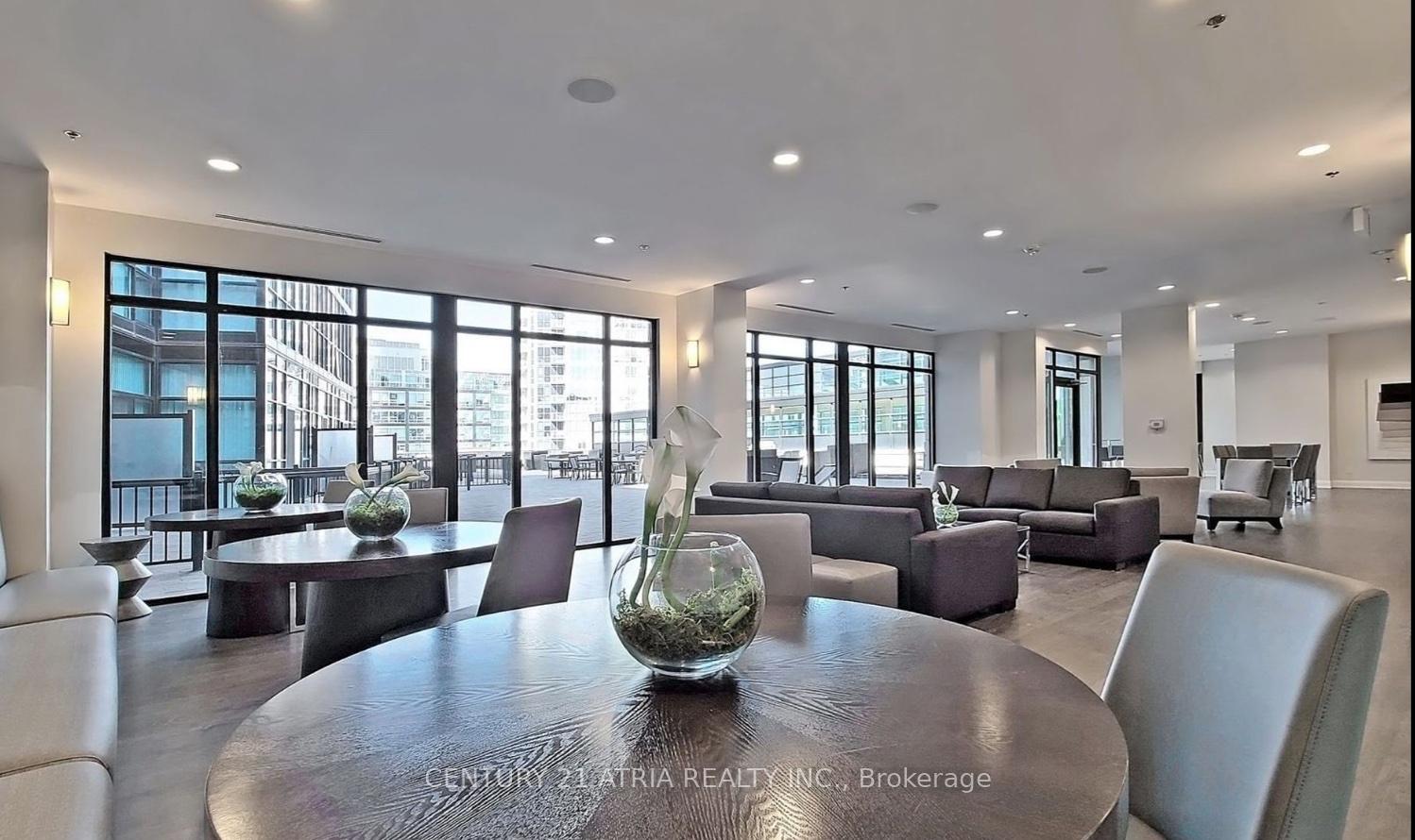 Photo 8 of Unit 2608, 2900 Highway 7, Vaughan, Concord — HOMEH