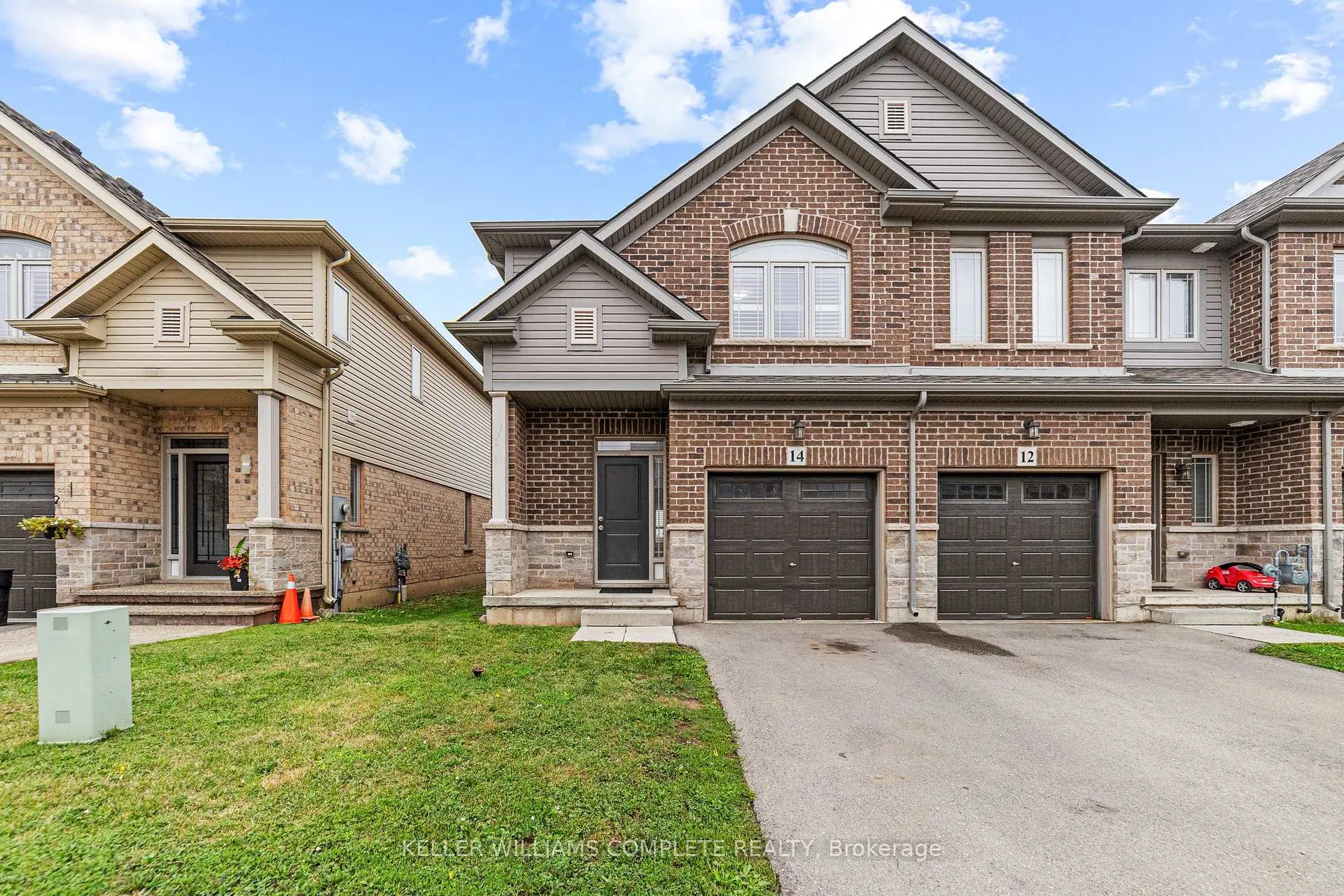 Front of 14 Serenity Lane