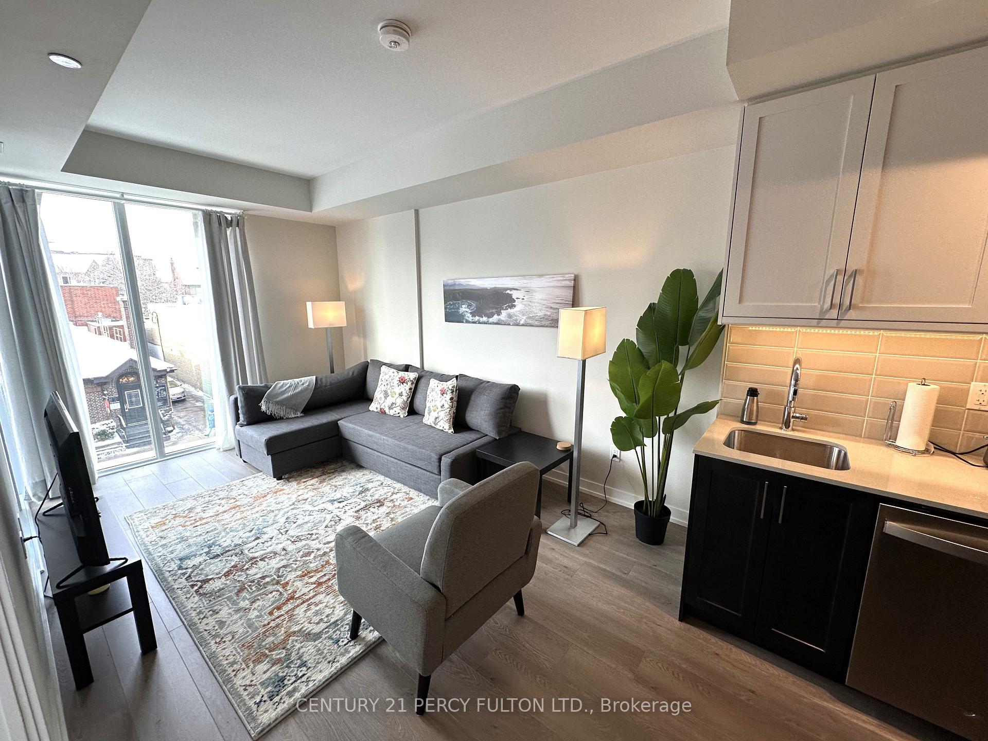 Photo 11 of Unit 225, 201 Brock Street, Whitby, Downtown Whitby — HOMEH