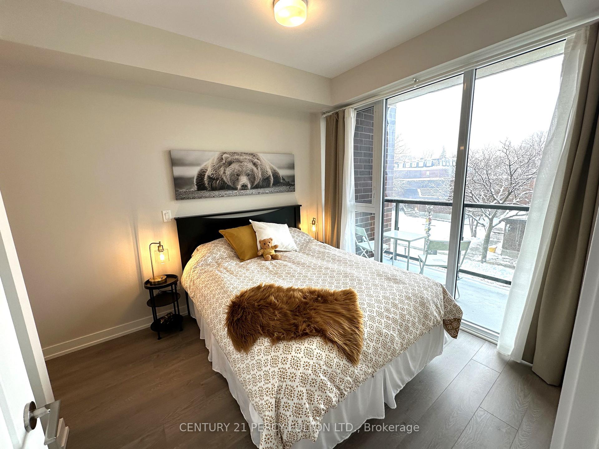 Photo 7 of Unit 225, 201 Brock Street, Whitby, Downtown Whitby — HOMEH