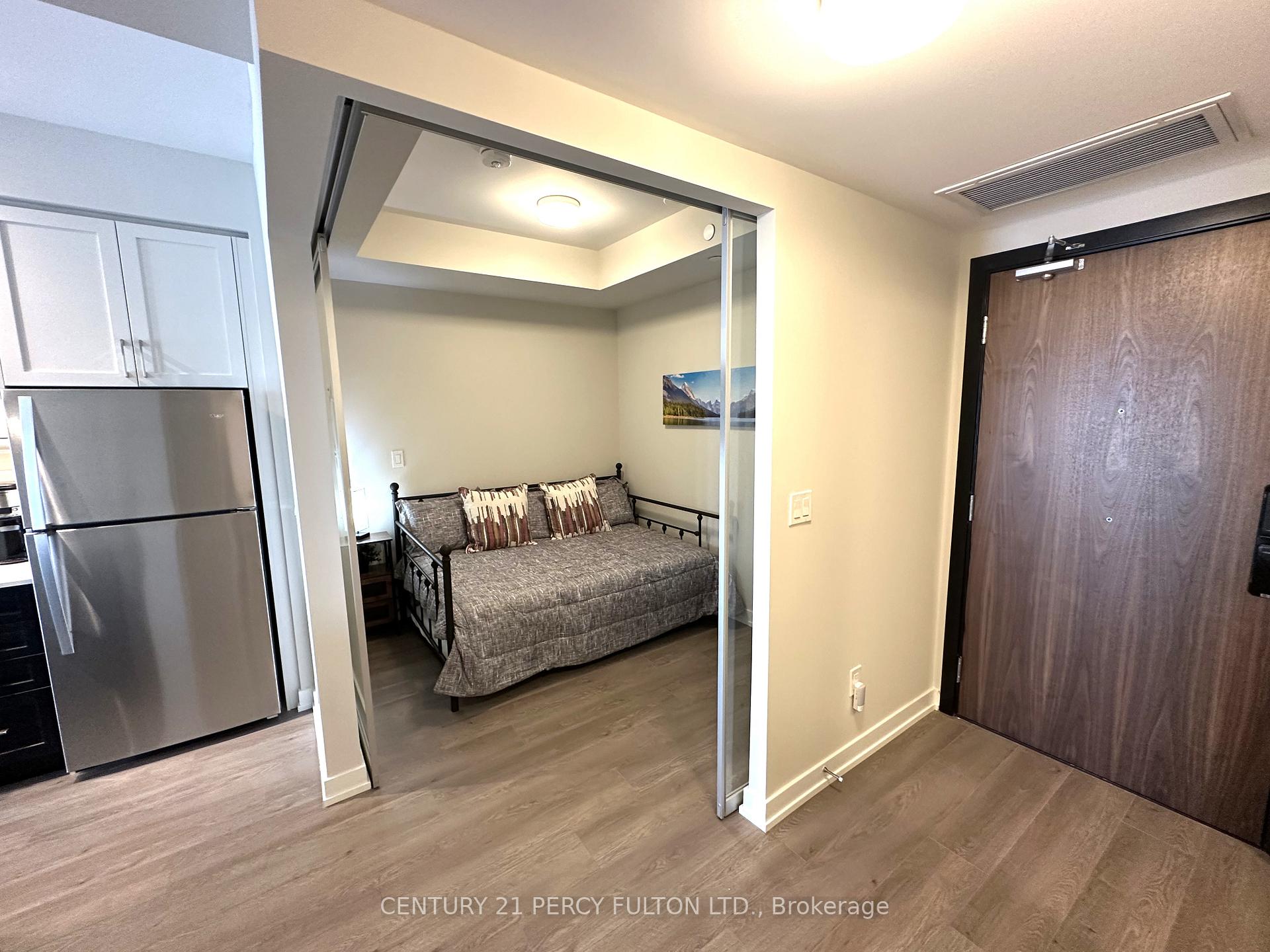 Photo 8 of Unit 225, 201 Brock Street, Whitby, Downtown Whitby — HOMEH