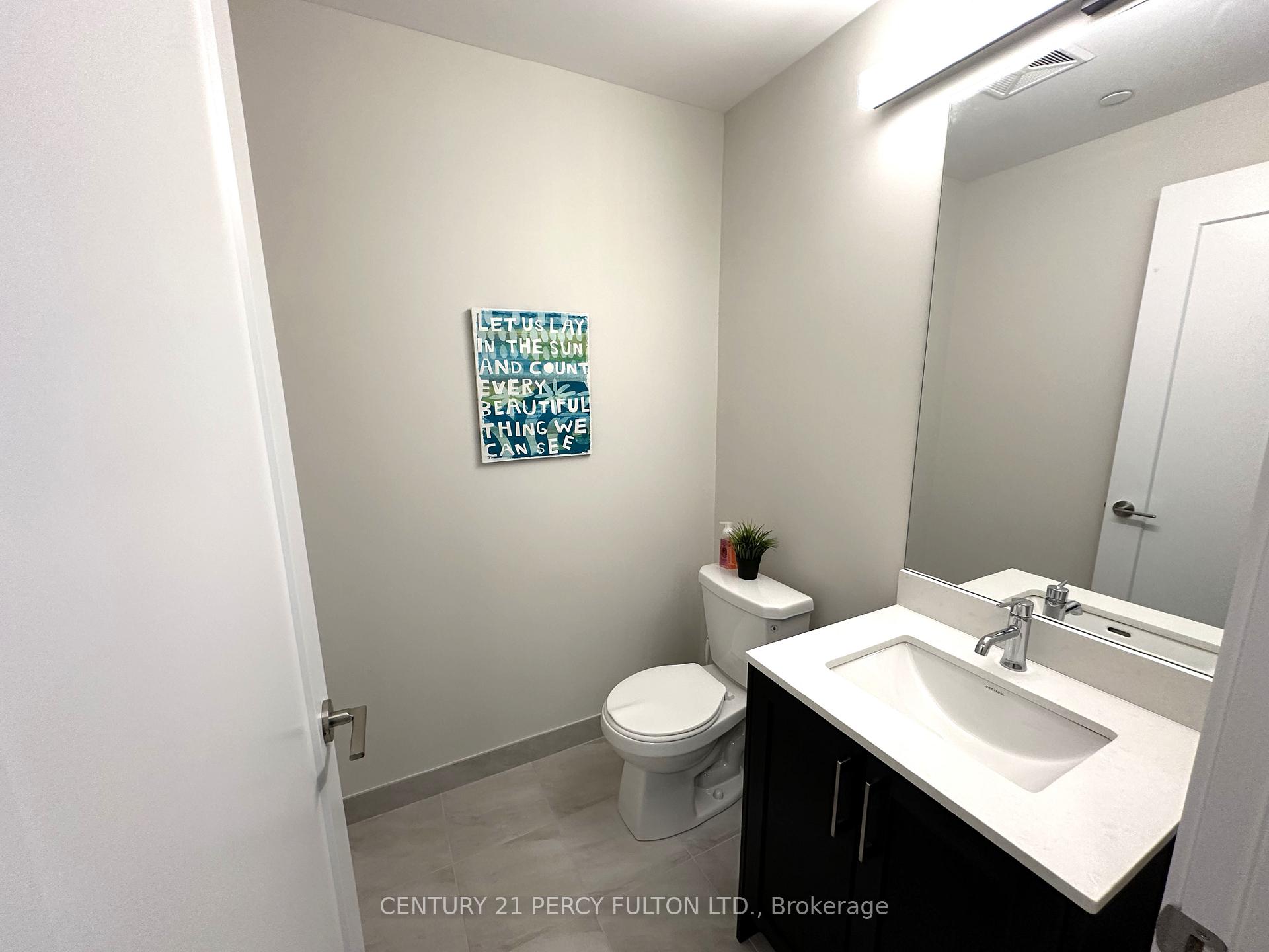 Photo 4 of Unit 225, 201 Brock Street, Whitby, Downtown Whitby — HOMEH