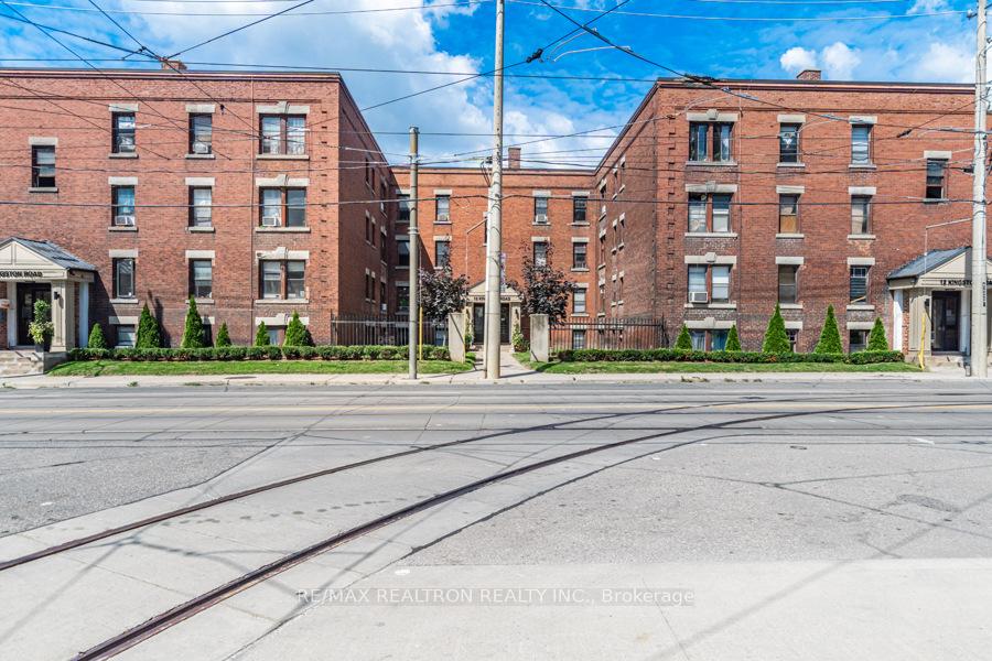 Photo 1 of Unit 51, 8 Kingston Road, Toronto, Woodbine Corridor — HOMEH