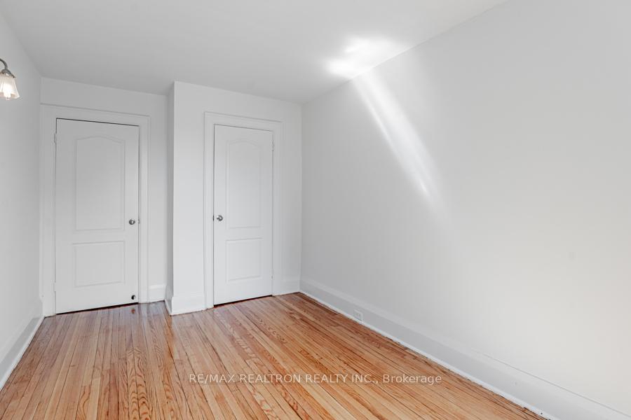 Photo 2 of Unit 51, 8 Kingston Road, Toronto, Woodbine Corridor — HOMEH