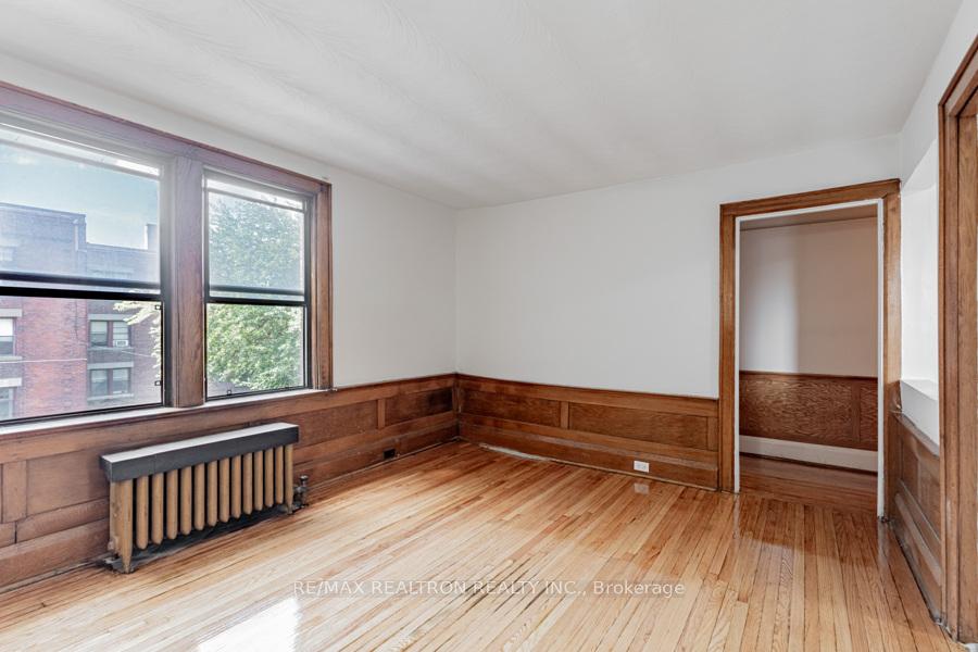 Photo 8 of Unit 51, 8 Kingston Road, Toronto, Woodbine Corridor — HOMEH