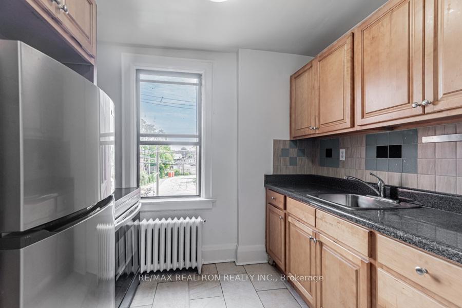Photo 14 of Unit 51, 8 Kingston Road, Toronto, Woodbine Corridor — HOMEH