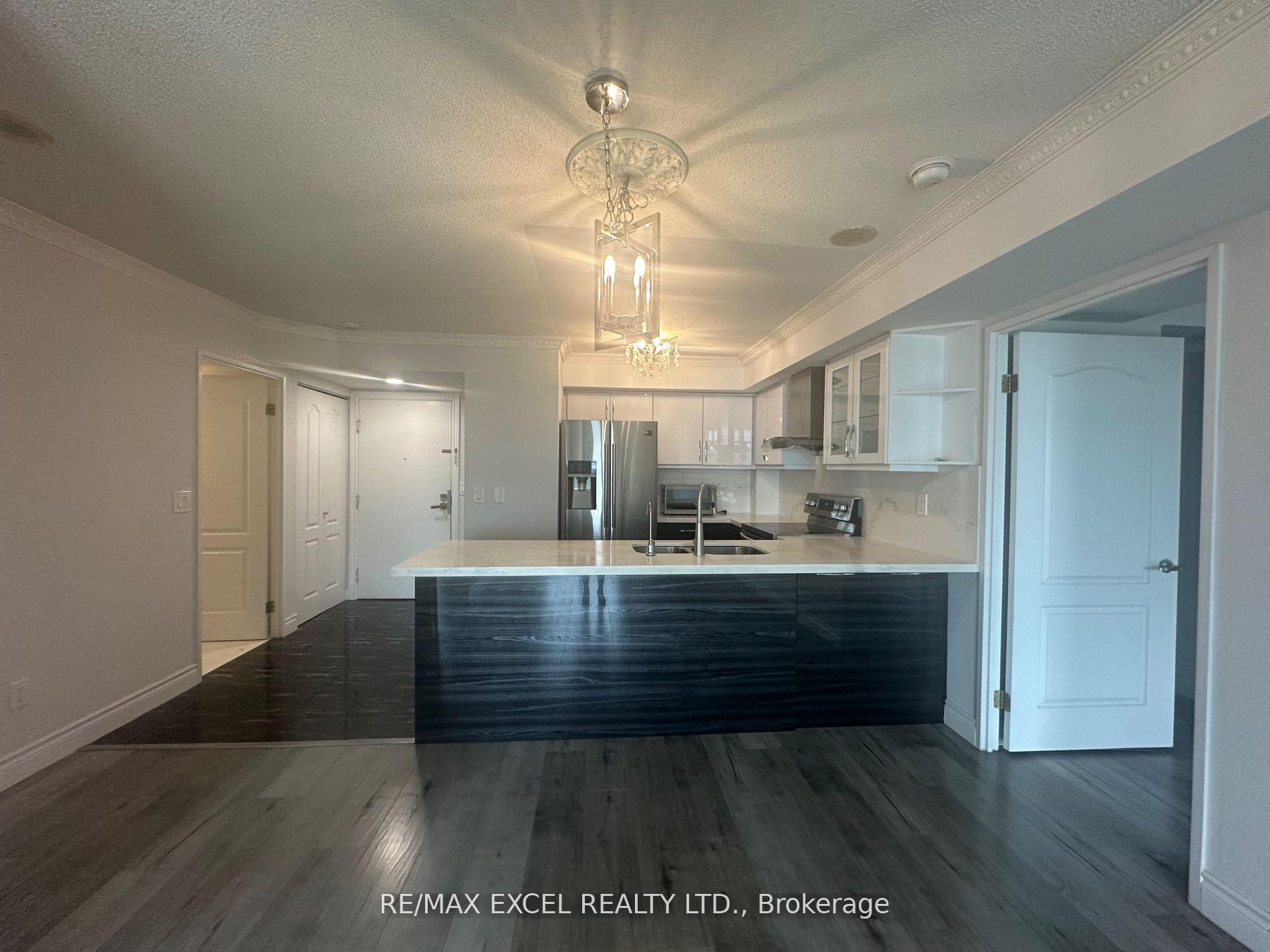 Photo 8 of Unit 1506, 135 Pond Drive, Markham, Commerce Valley — HOMEH