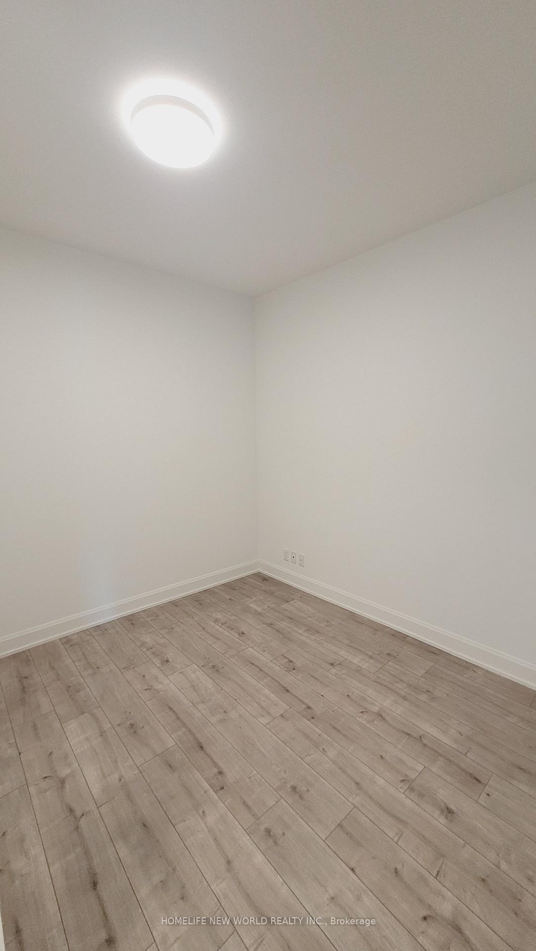 Photo 14 of Unit 806, 18 Water Walk Drive, Markham, Unionville — HOMEH
