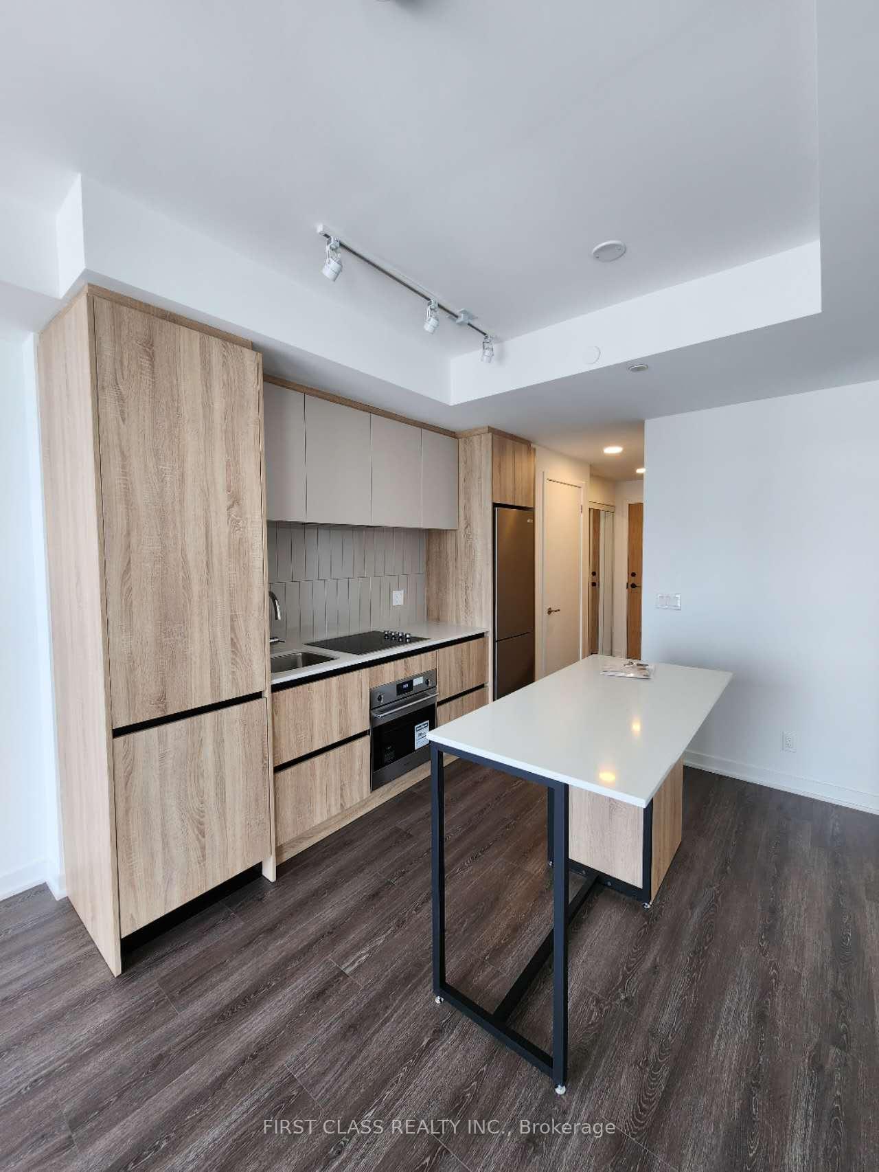 Photo 2 of Unit 812, 7950 Bathurst Street, Vaughan, Beverley Glen — HOMEH