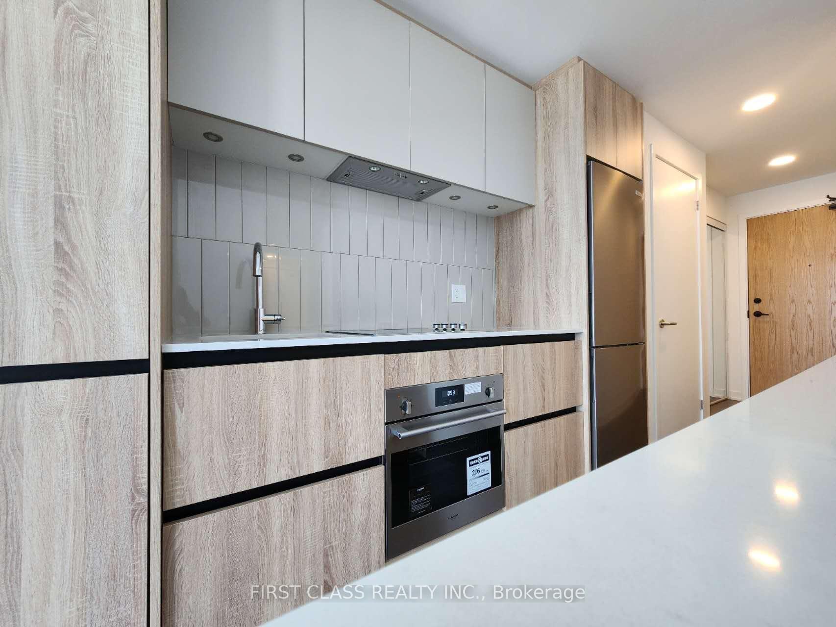 Photo 8 of Unit 812, 7950 Bathurst Street, Vaughan, Beverley Glen — HOMEH