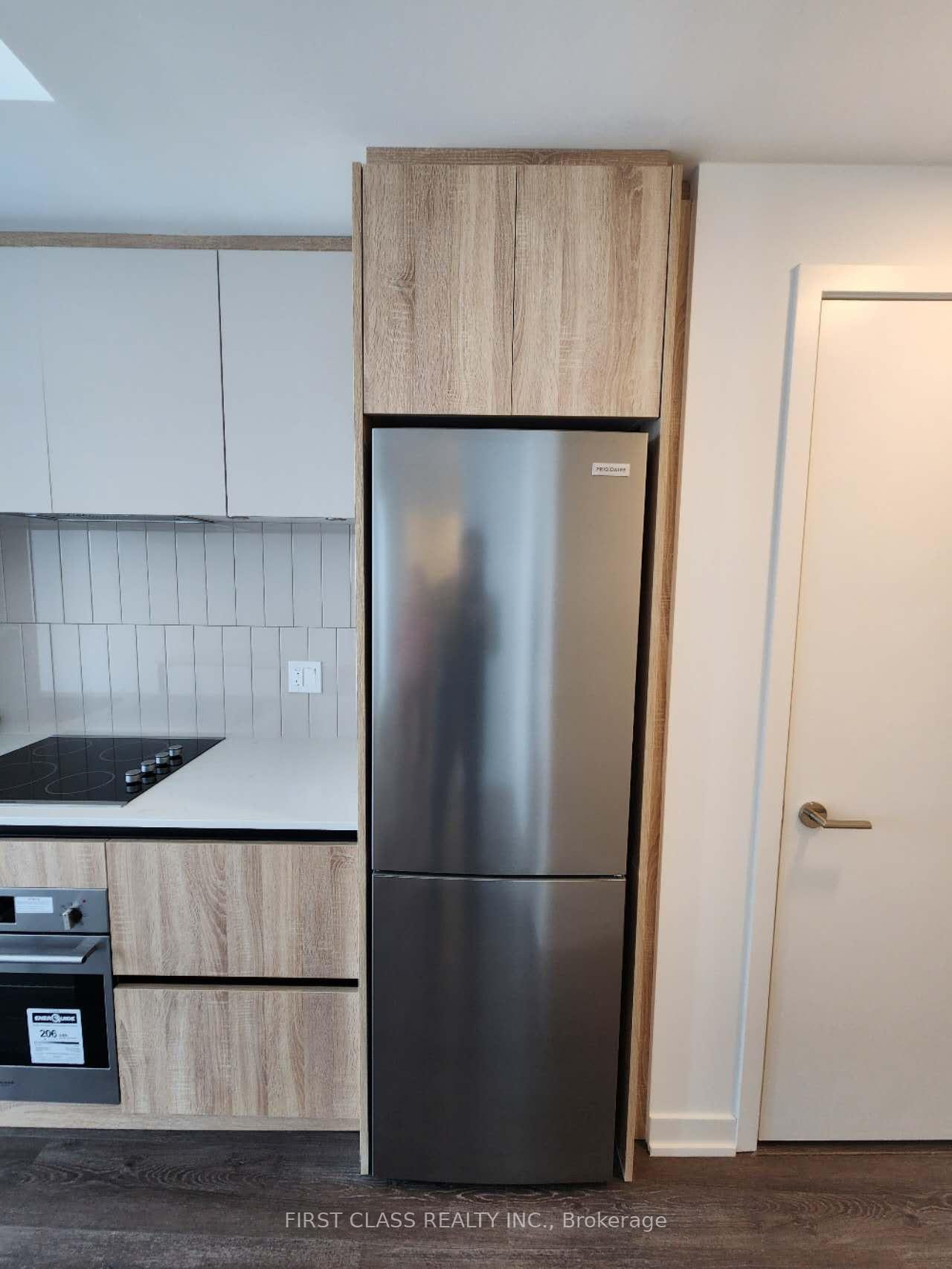 Photo 10 of Unit 812, 7950 Bathurst Street, Vaughan, Beverley Glen — HOMEH