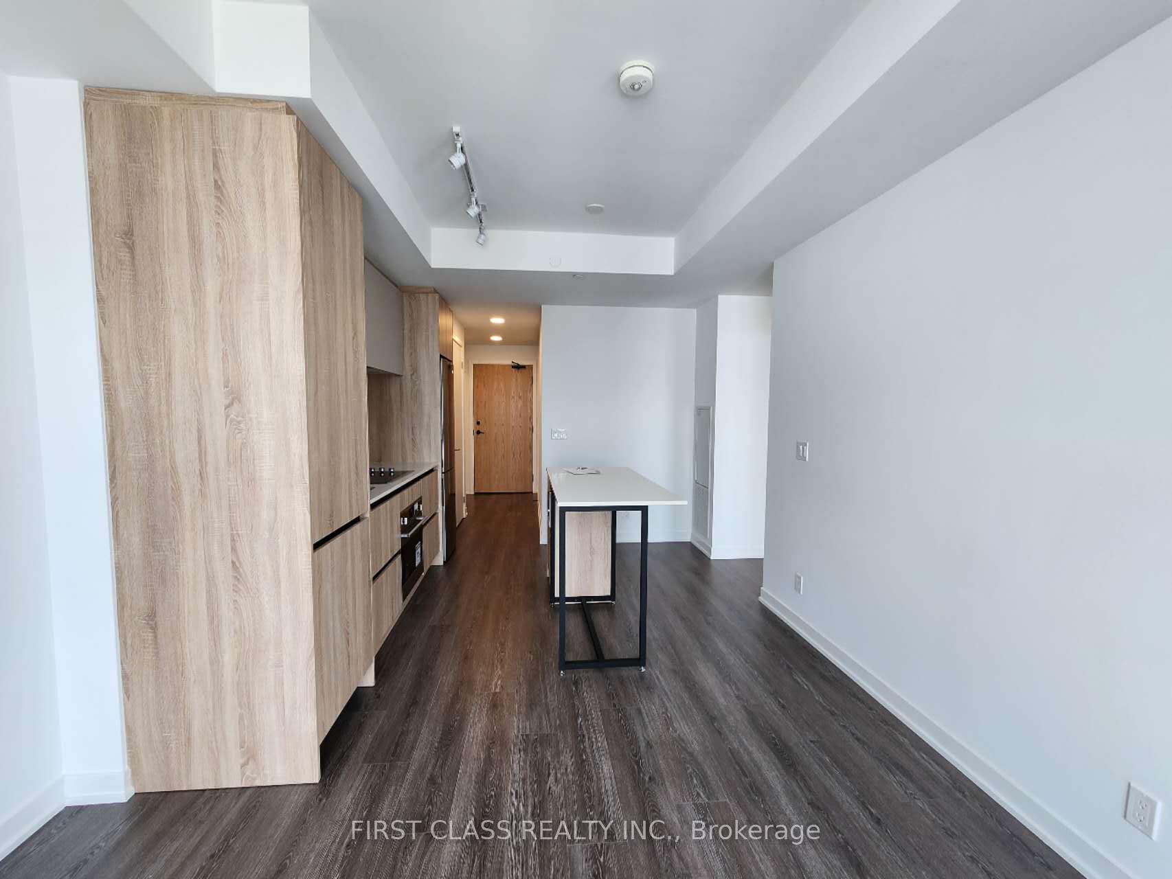 Photo 5 of Unit 812, 7950 Bathurst Street, Vaughan, Beverley Glen — HOMEH