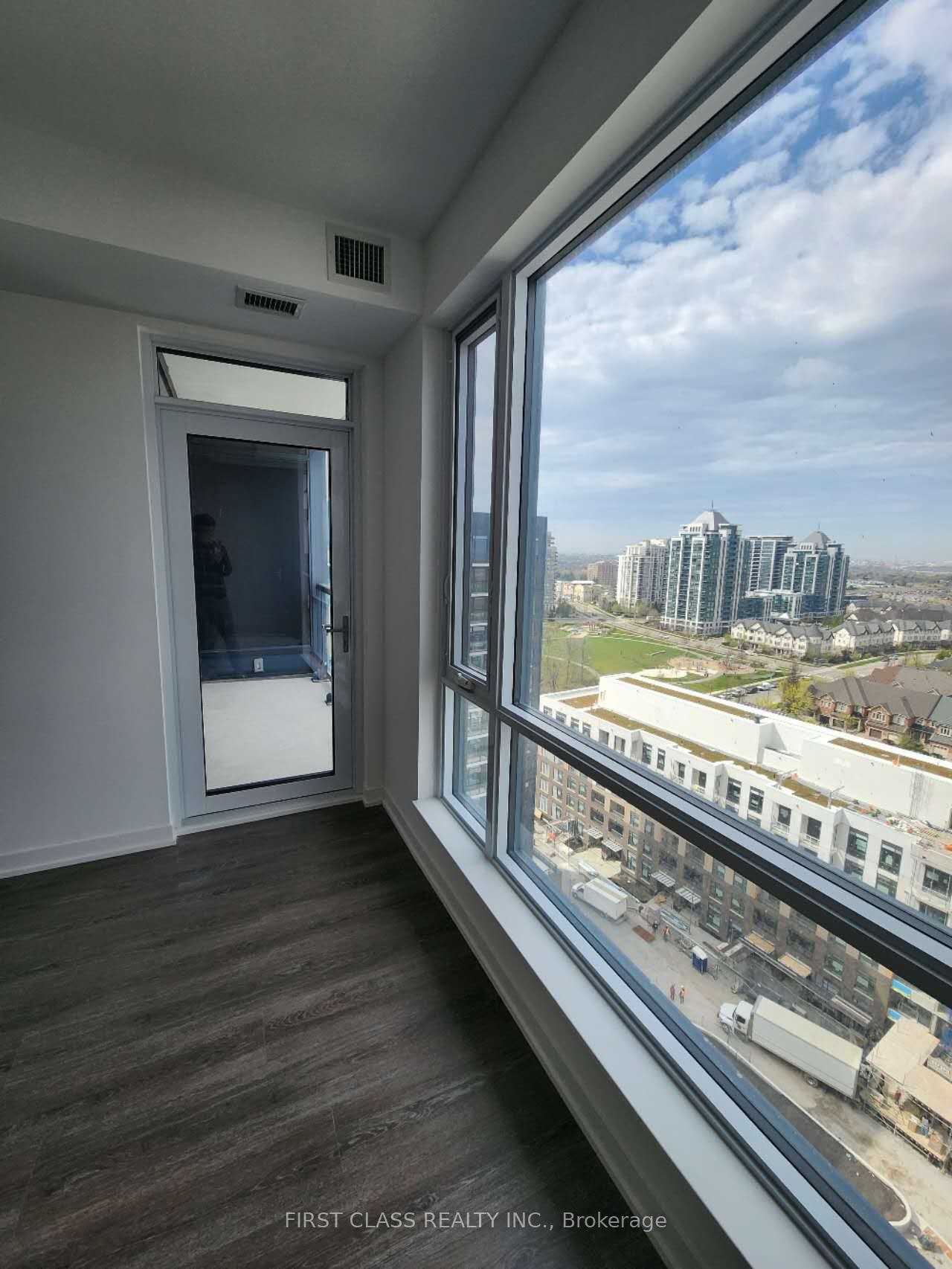 Photo 9 of Unit 812, 7950 Bathurst Street, Vaughan, Beverley Glen — HOMEH
