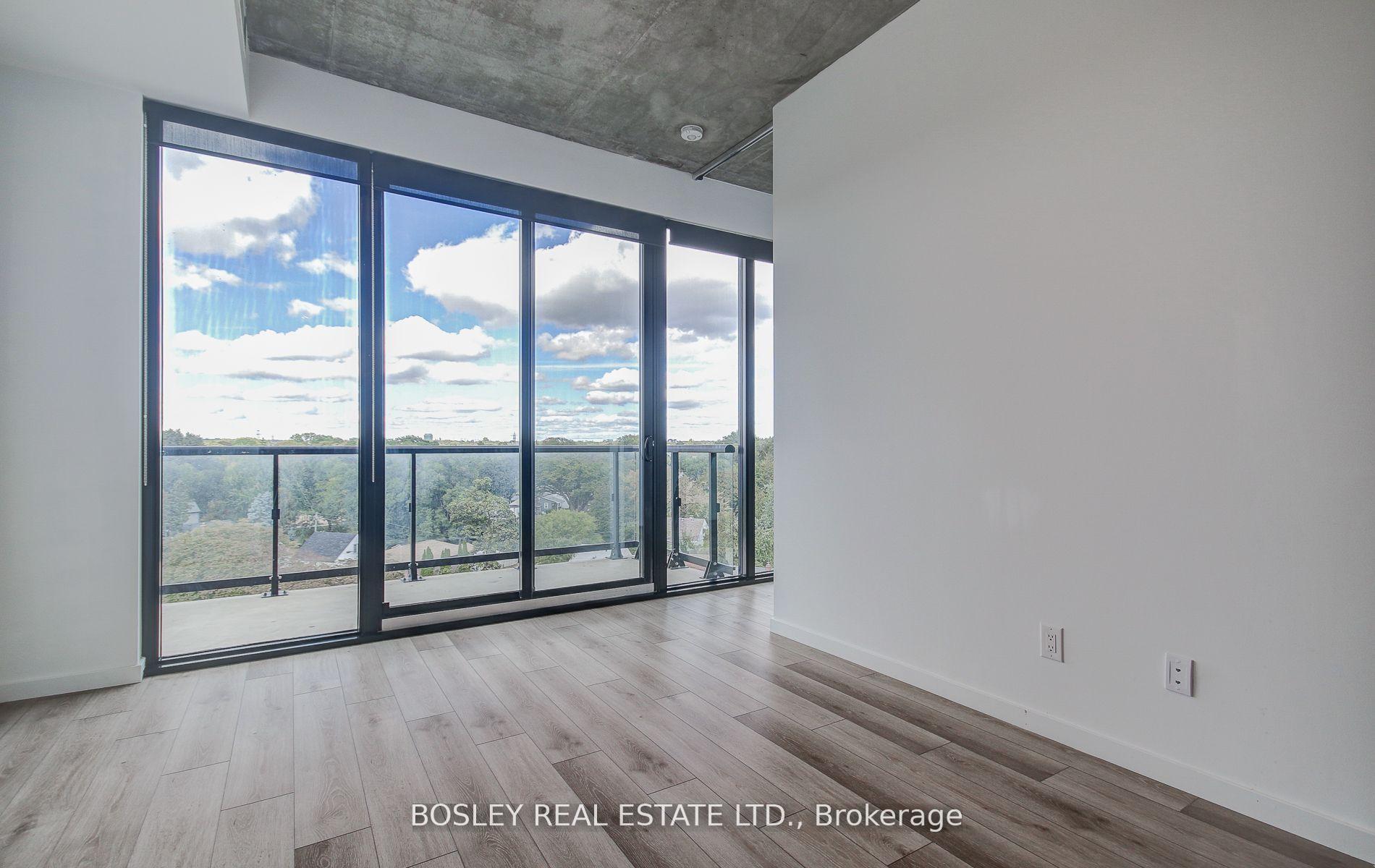 Photo 5 of Unit 707, 7 Smith Crescent, Etobicoke, Stonegate-Queensway — HOMEH