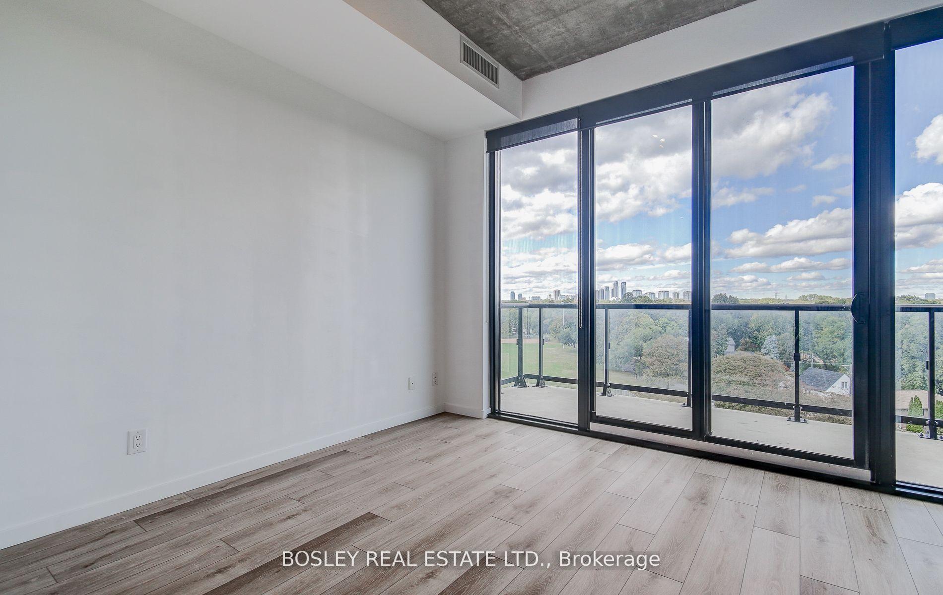 Photo 8 of Unit 707, 7 Smith Crescent, Etobicoke, Stonegate-Queensway — HOMEH
