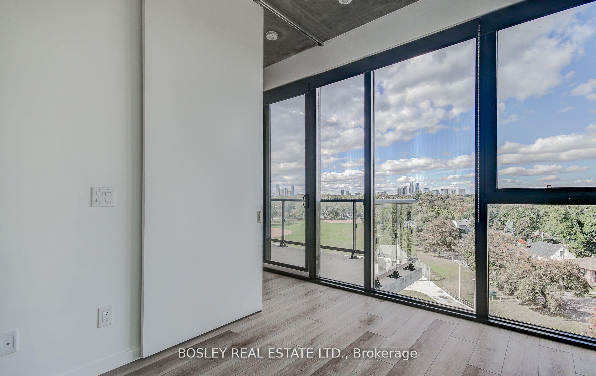 Photo 19 of Unit 707, 7 Smith Crescent, Etobicoke, Stonegate-Queensway — HOMEH
