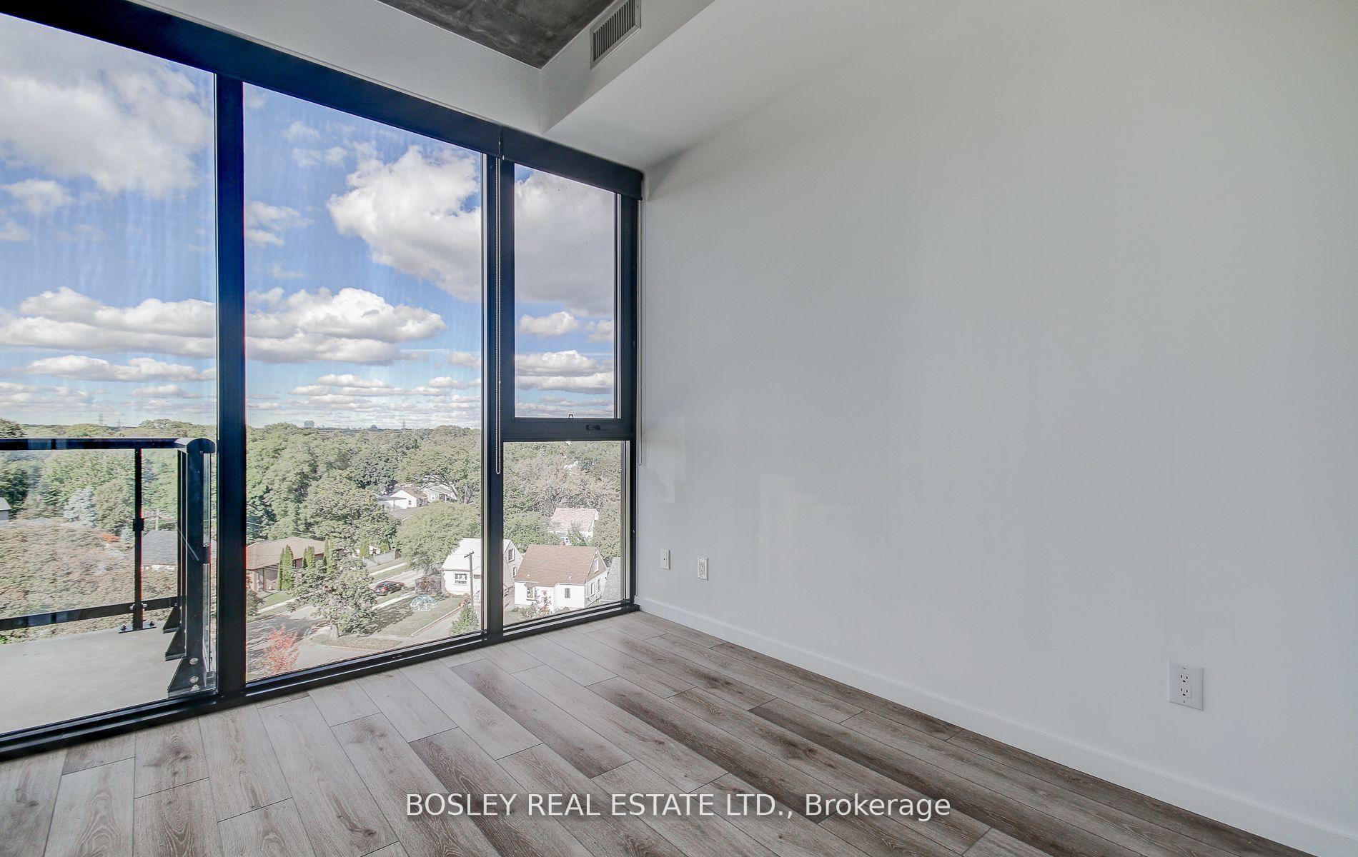 Photo 11 of Unit 707, 7 Smith Crescent, Etobicoke, Stonegate-Queensway — HOMEH