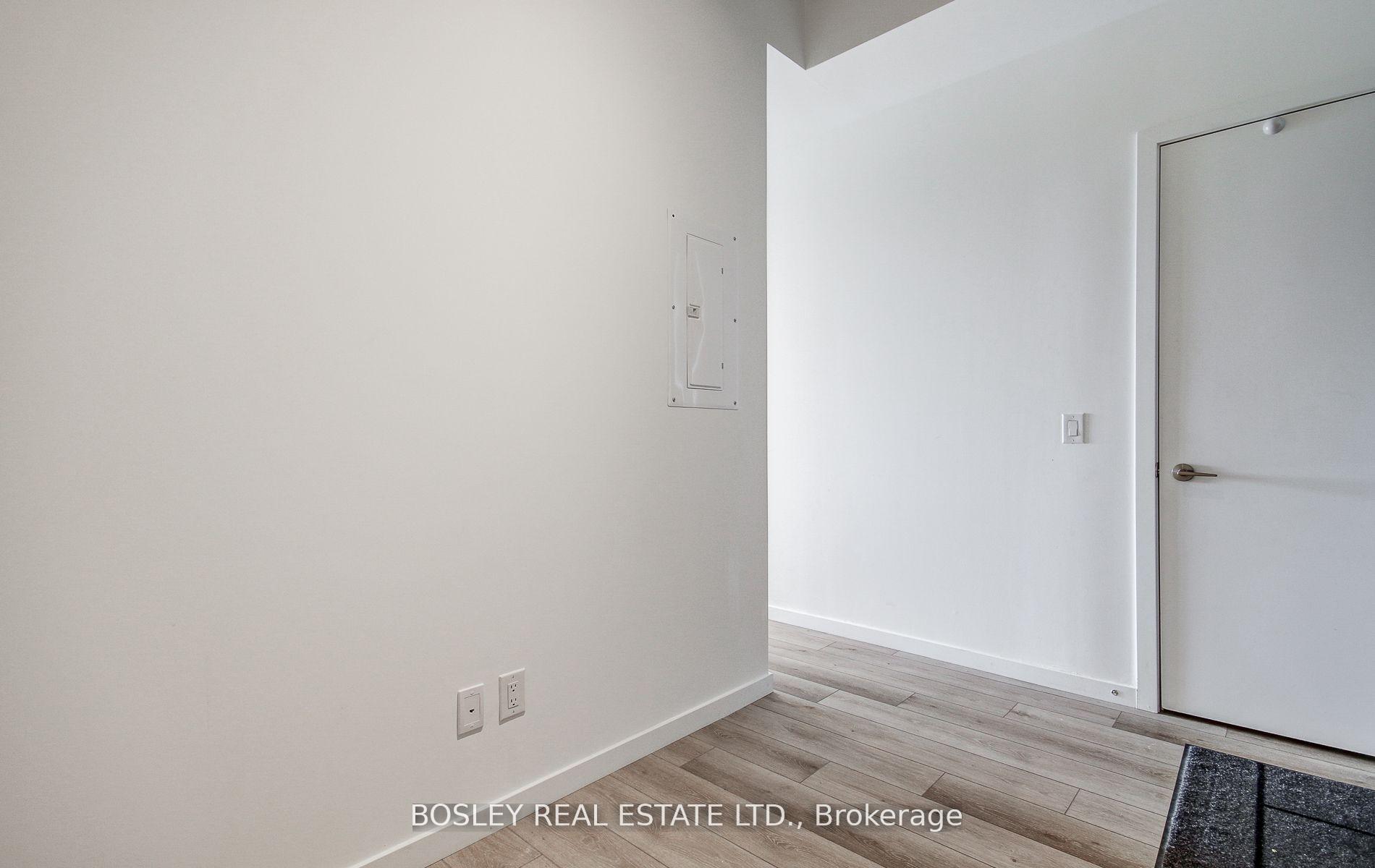 Photo 23 of Unit 707, 7 Smith Crescent, Etobicoke, Stonegate-Queensway — HOMEH
