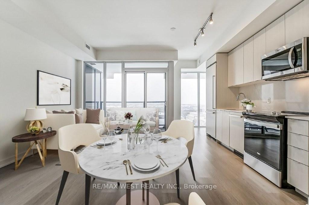 Photo 16 of Unit 513, 859 The Queensway, Etobicoke, Stonegate-Queensway — HOMEH