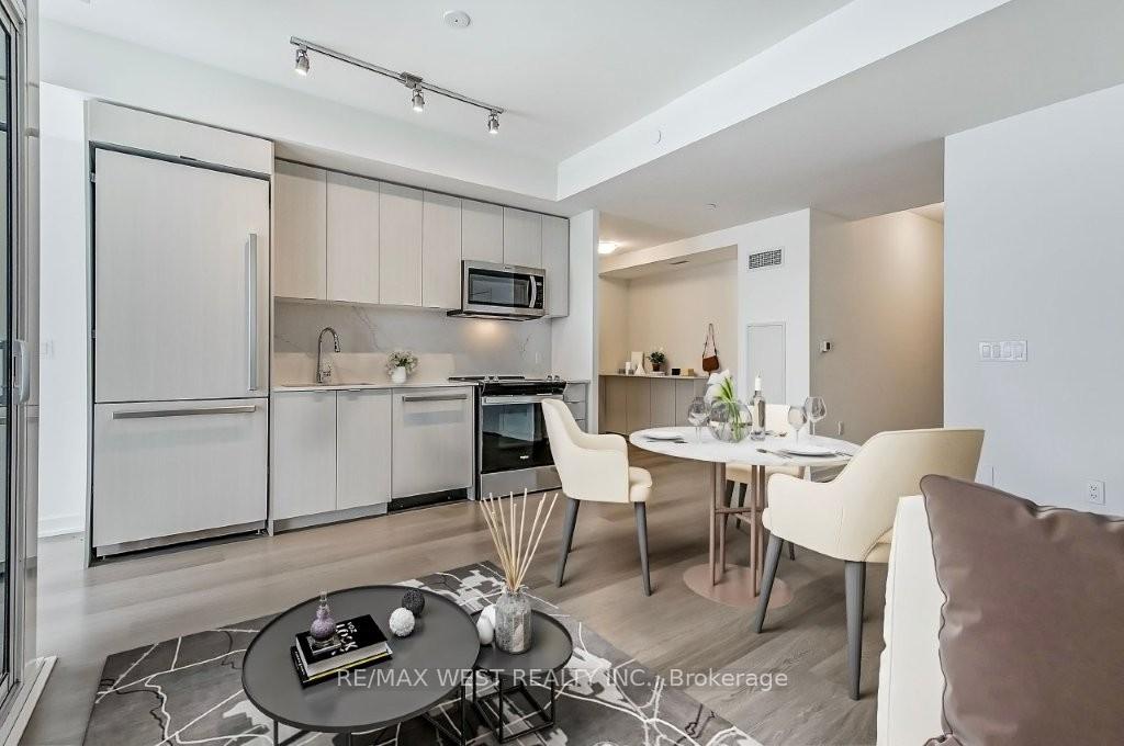 Photo 17 of Unit 513, 859 The Queensway, Etobicoke, Stonegate-Queensway — HOMEH