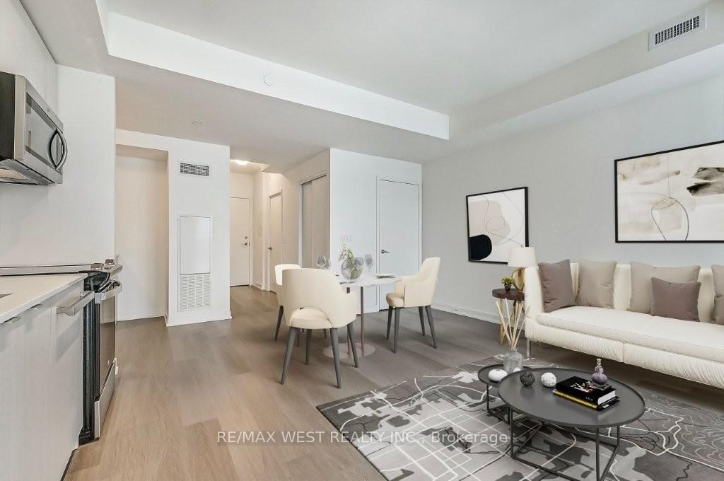 Photo 18 of Unit 513, 859 The Queensway, Etobicoke, Stonegate-Queensway — HOMEH