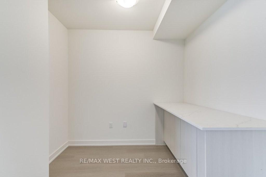 Photo 21 of Unit 513, 859 The Queensway, Etobicoke, Stonegate-Queensway — HOMEH