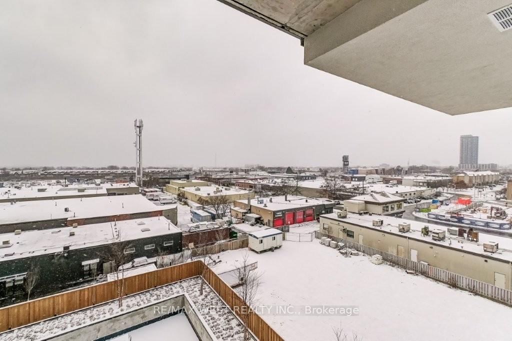 Photo 26 of Unit 513, 859 The Queensway, Etobicoke, Stonegate-Queensway — HOMEH