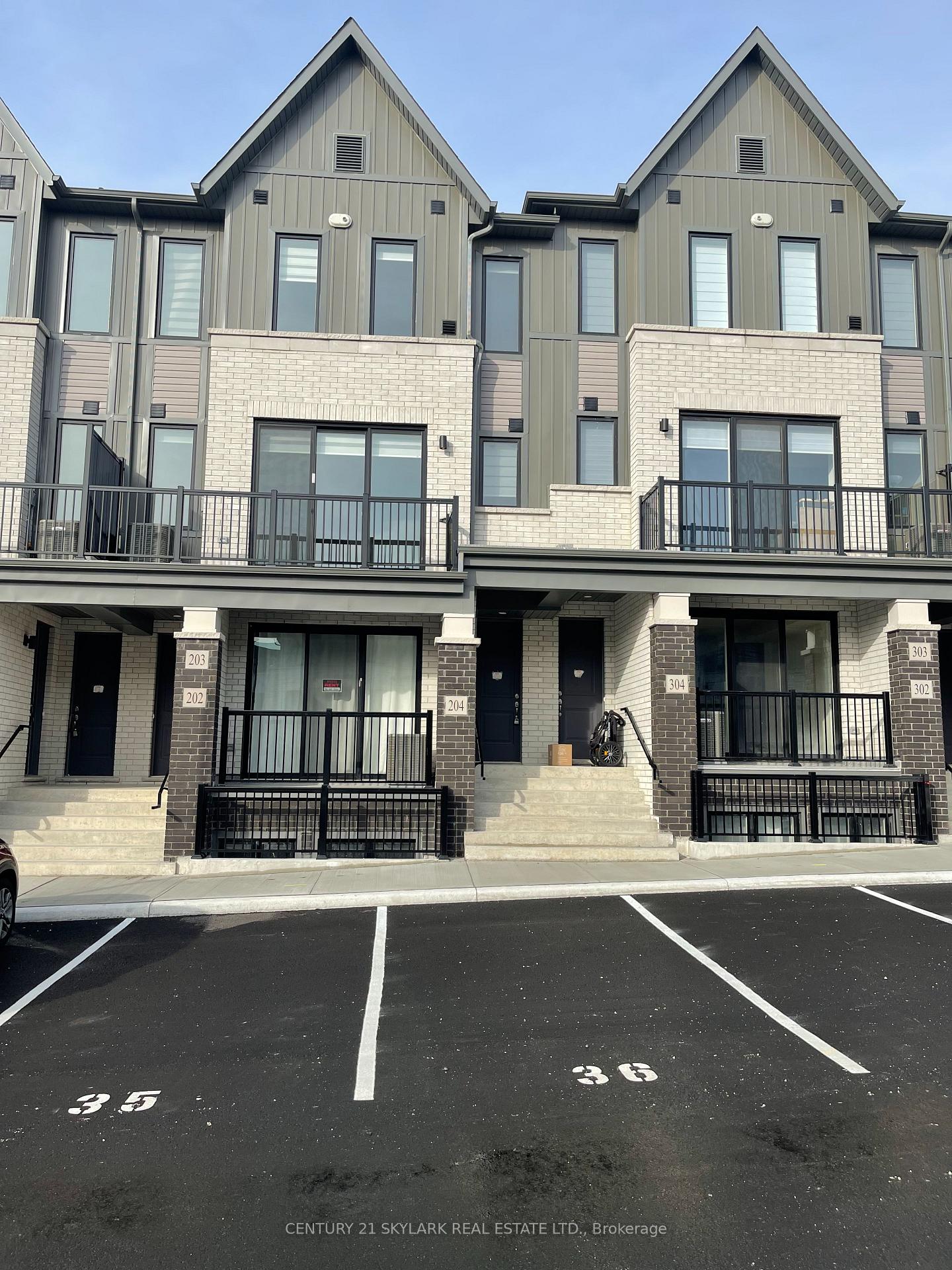 Front of Unit 202, 160 Densmore Road