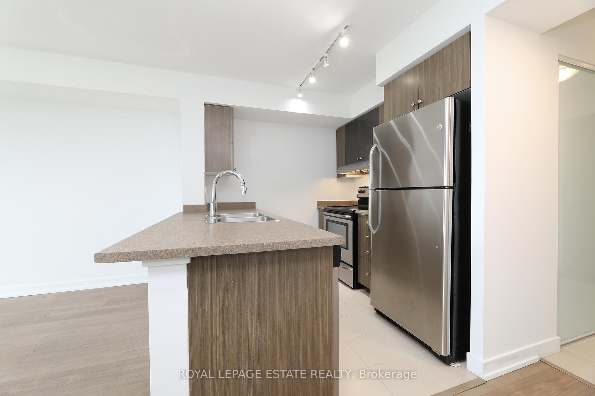 Photo 10 of Unit 808, 1346 Danforth Road, Scarborough, Eglinton East — HOMEH