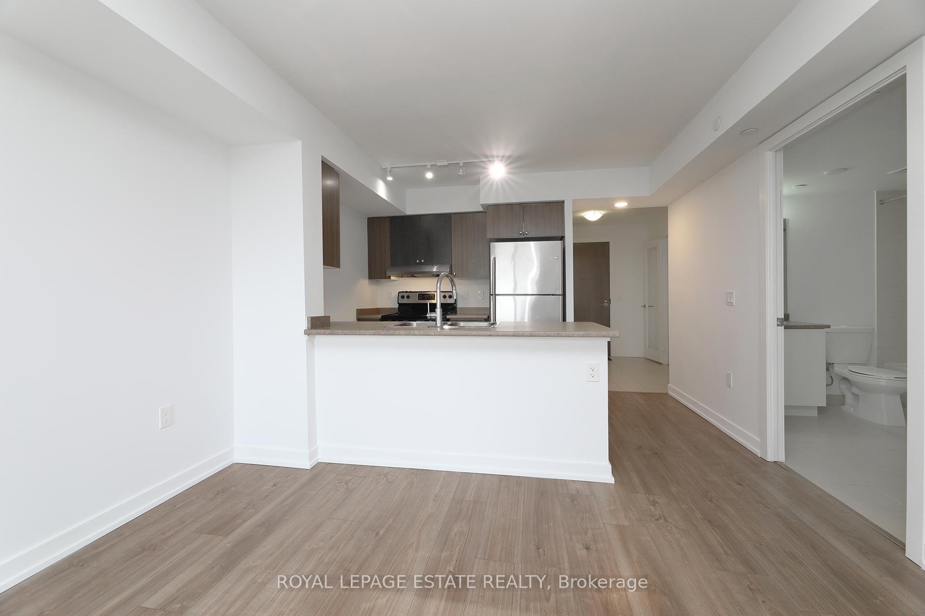 Photo 11 of Unit 808, 1346 Danforth Road, Scarborough, Eglinton East — HOMEH