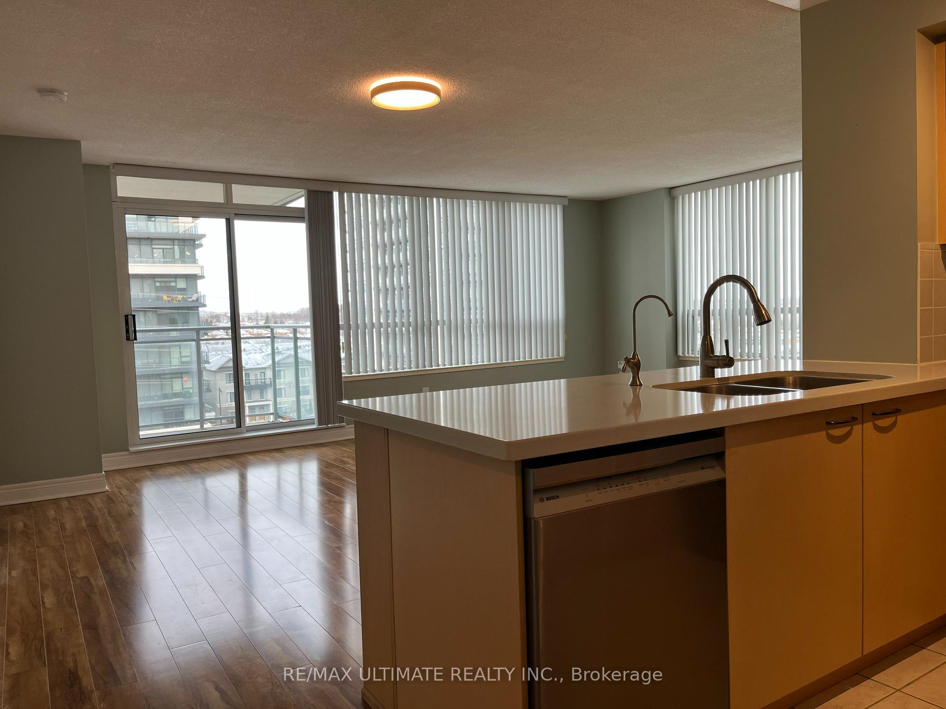 Photo 8 of Unit 818, 48 Suncrest Boulevard, Markham, Commerce Valley — HOMEH
