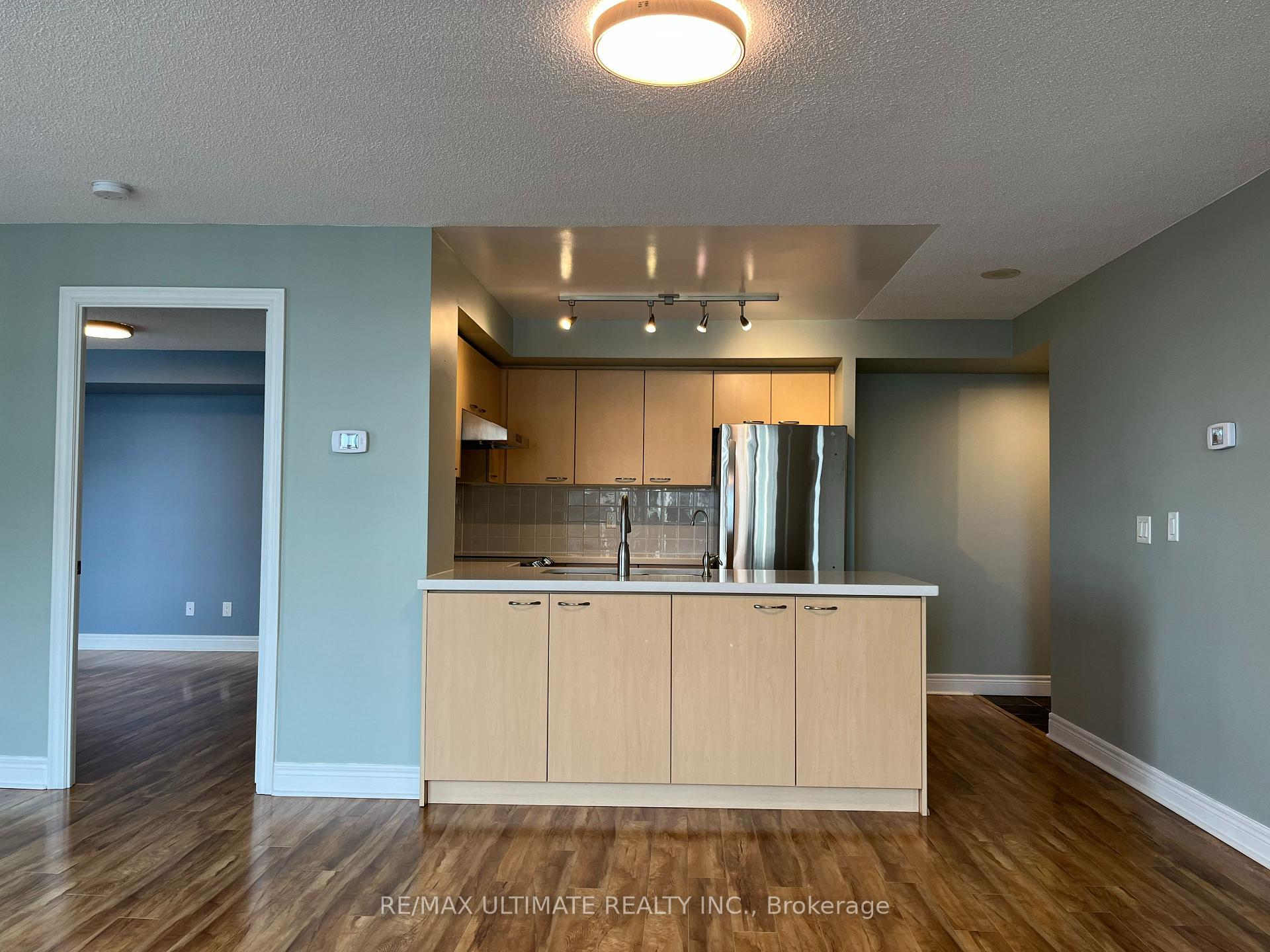 Photo 10 of Unit 818, 48 Suncrest Boulevard, Markham, Commerce Valley — HOMEH