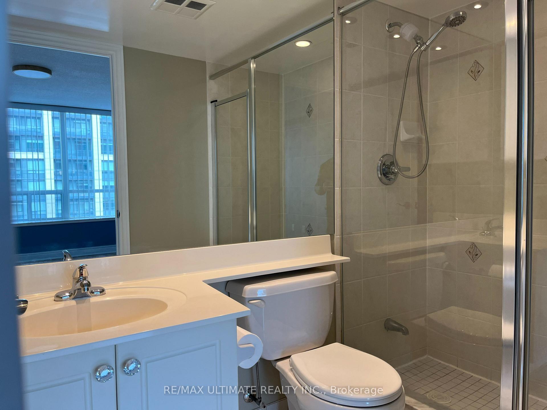 Photo 17 of Unit 818, 48 Suncrest Boulevard, Markham, Commerce Valley — HOMEH