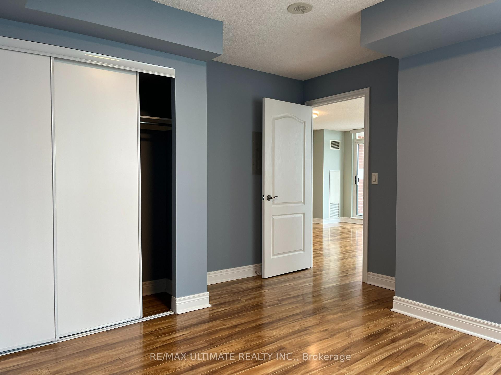 Photo 18 of Unit 818, 48 Suncrest Boulevard, Markham, Commerce Valley — HOMEH