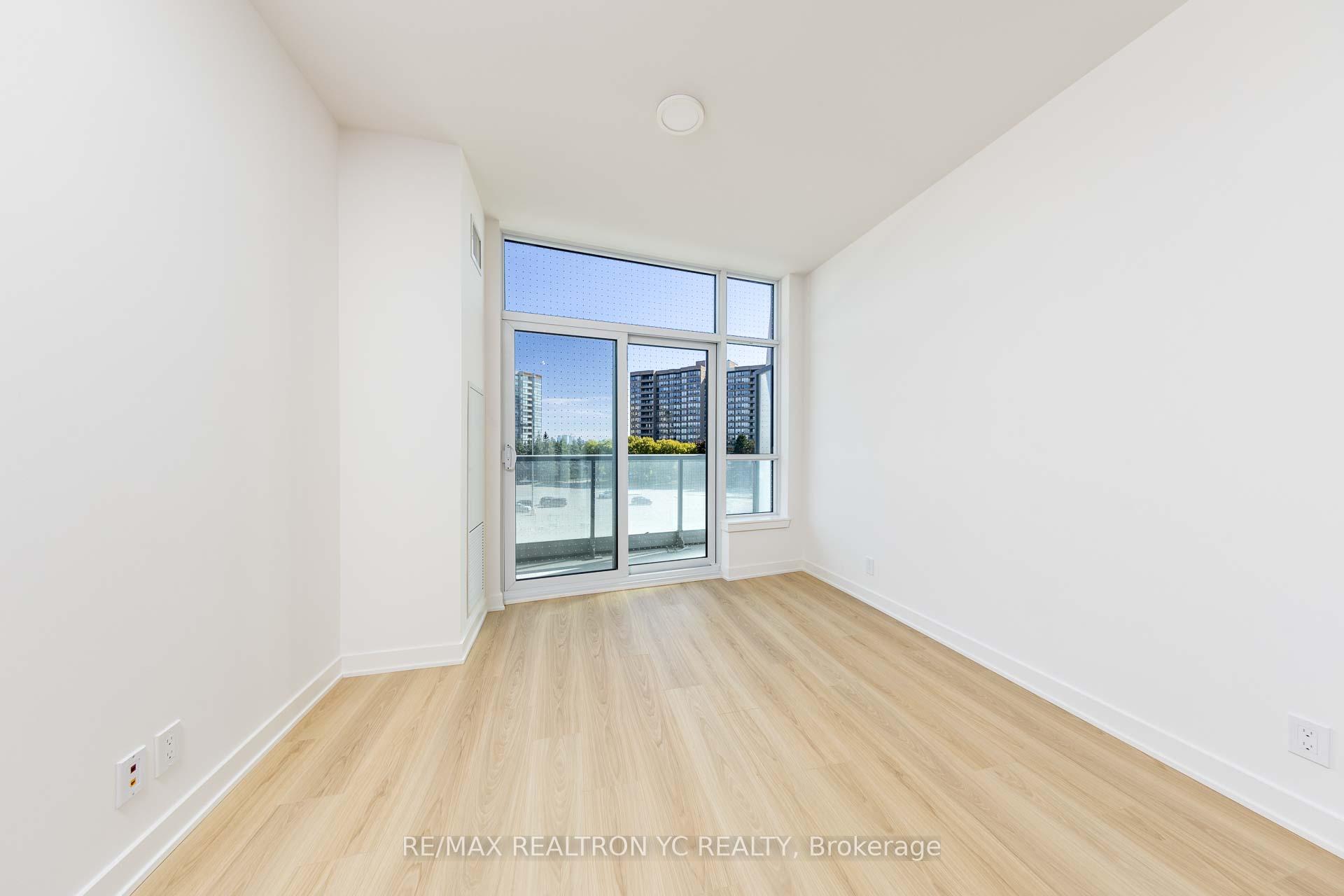 Photo 3 of Unit A205, 30 Upper Mall Way, Vaughan, Brownridge — HOMEH