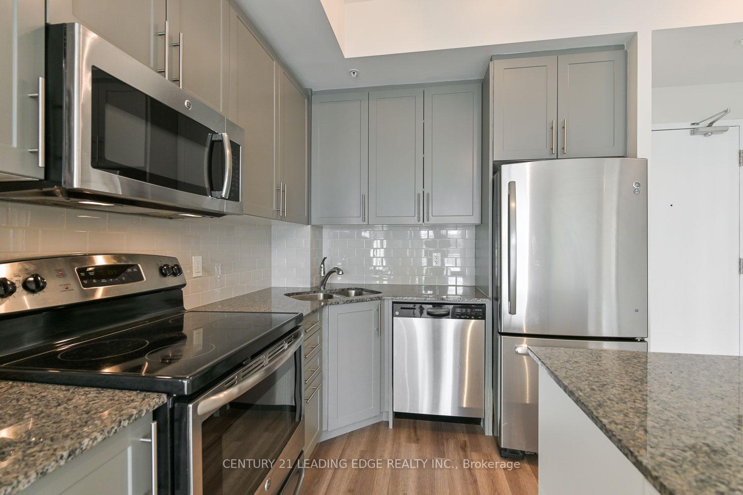Photo 5 of Unit 302, 68 Main Street N, Markham, Old Markham Village — HOMEH