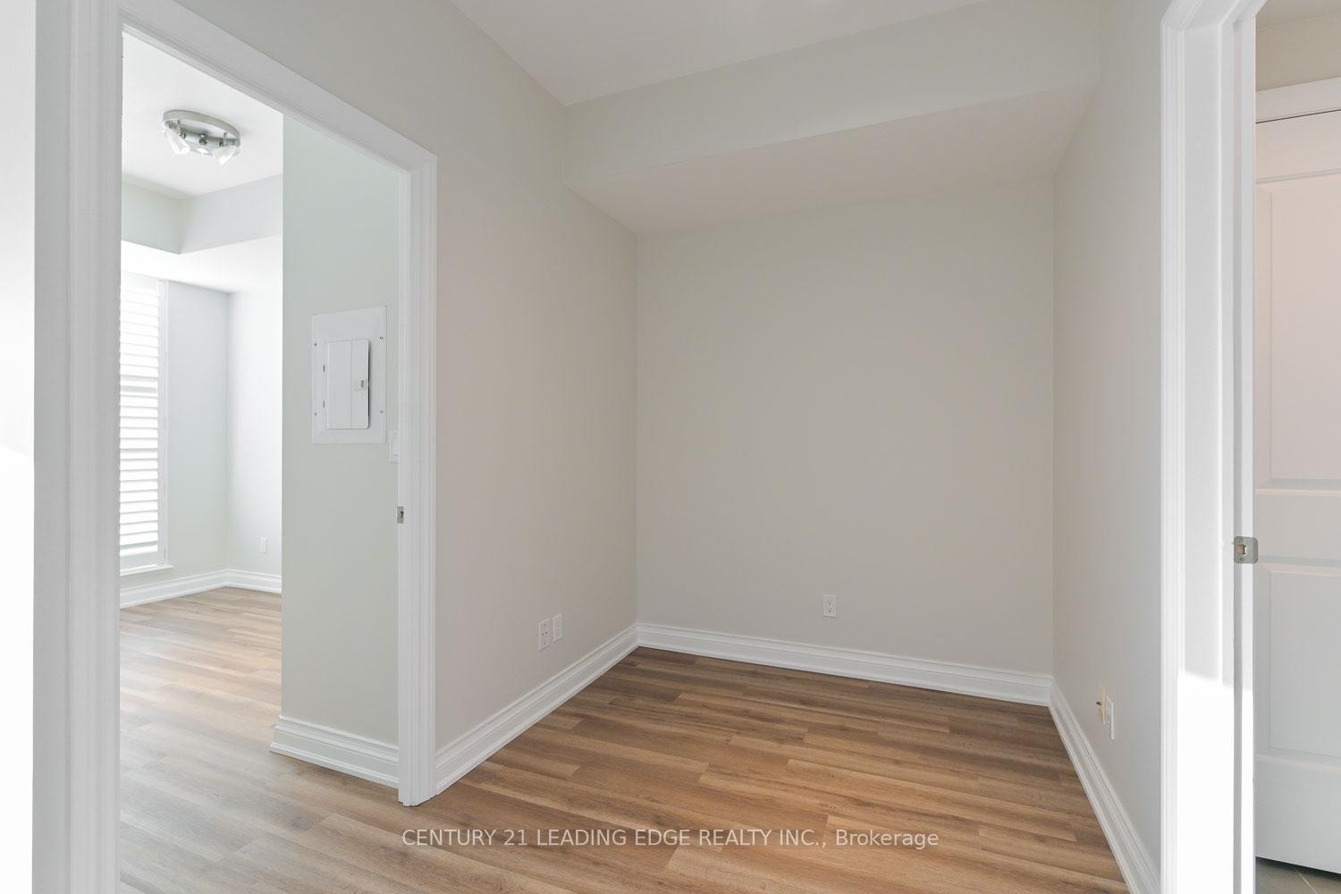 Photo 4 of Unit 302, 68 Main Street N, Markham, Old Markham Village — HOMEH