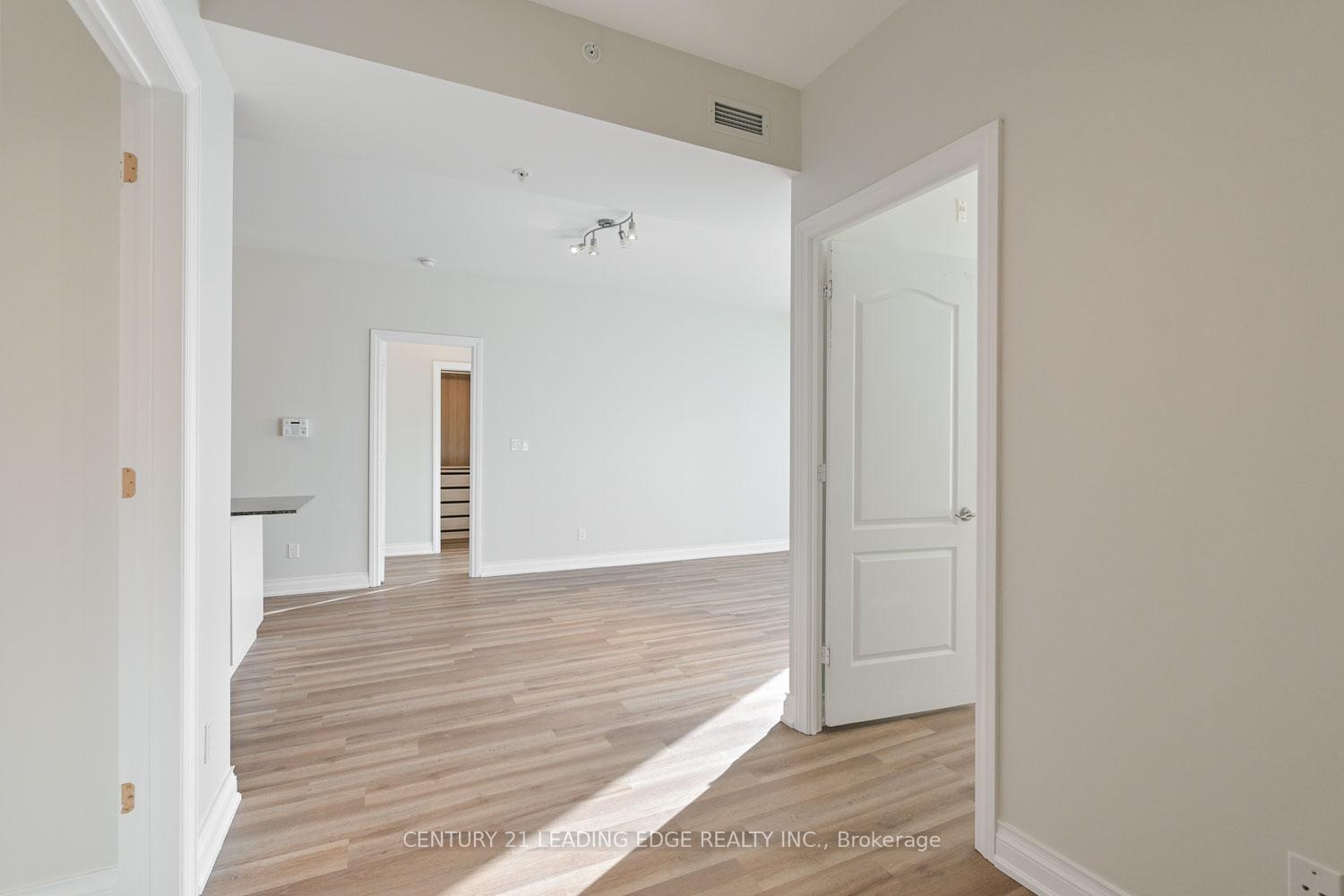 Photo 23 of Unit 302, 68 Main Street N, Markham, Old Markham Village — HOMEH