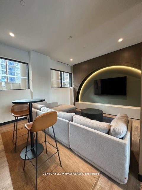 Photo 18 of Unit 420, 7950 Bathurst Street, Vaughan, Beverley Glen — HOMEH