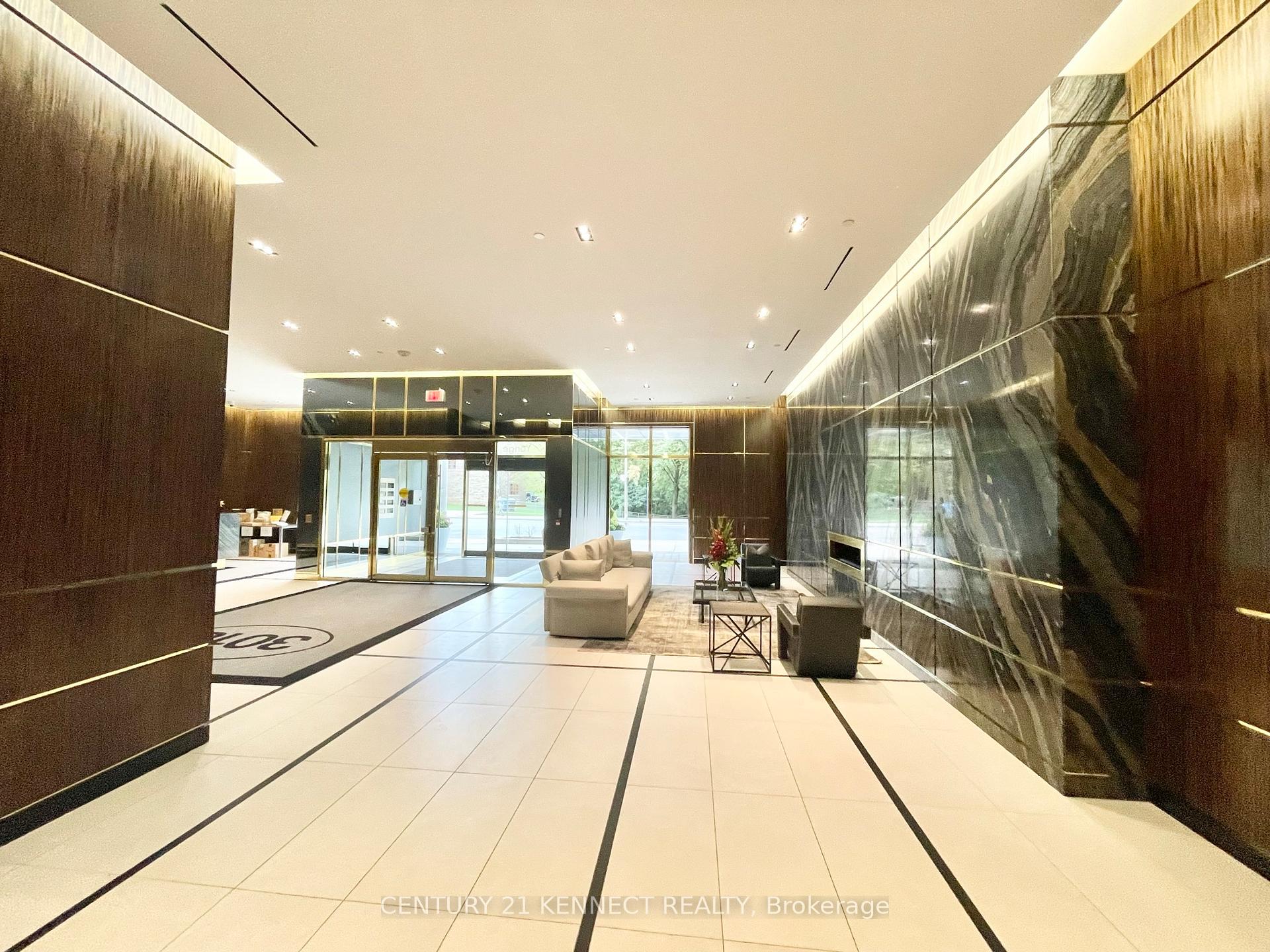 Photo 5 of Unit 613, 3018 Yonge Street, Toronto, Lawrence Park South — HOMEH