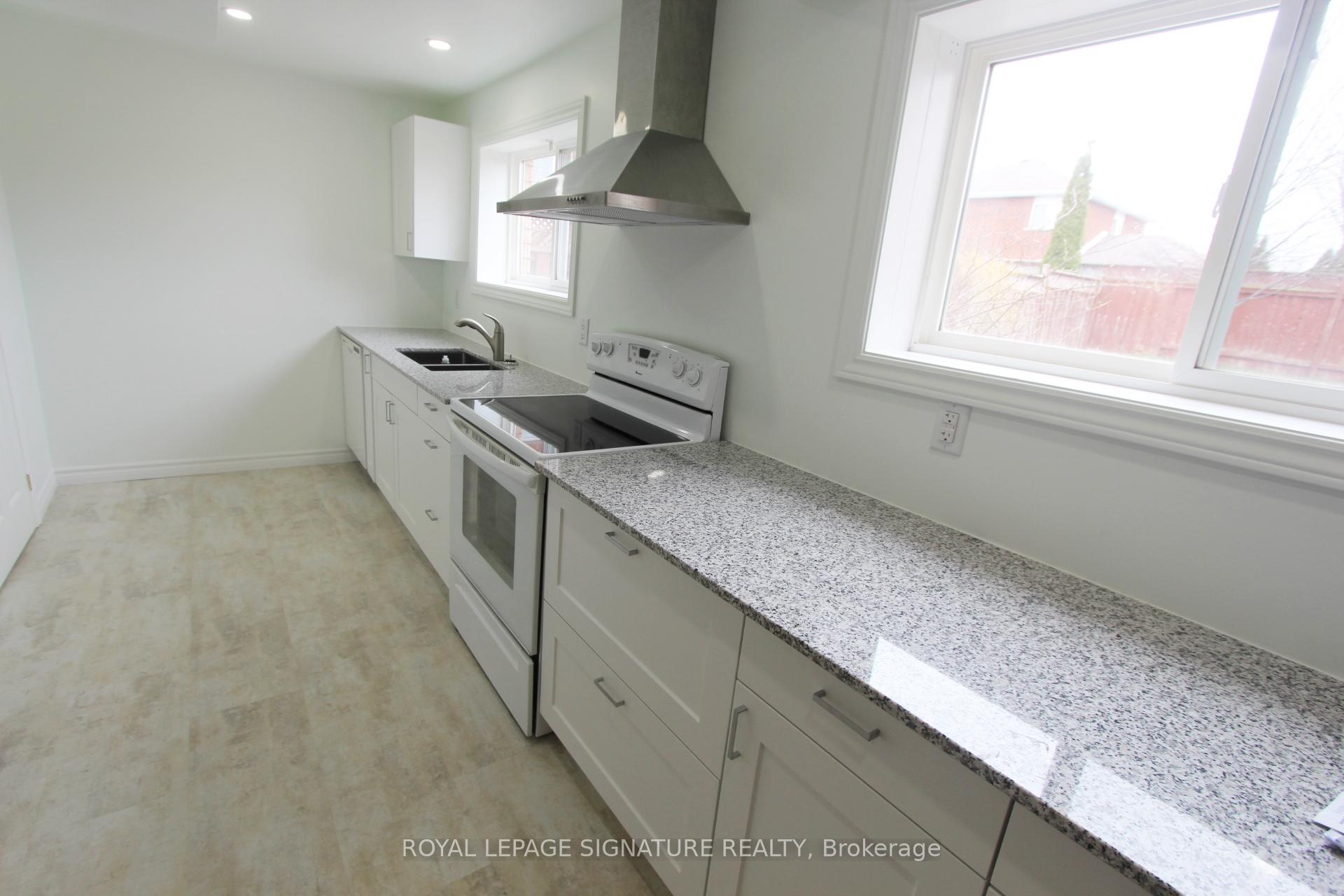 Photo 2 of Unit B, 155 Hanmer Street, Barrie, East Bayfield — HOMEH