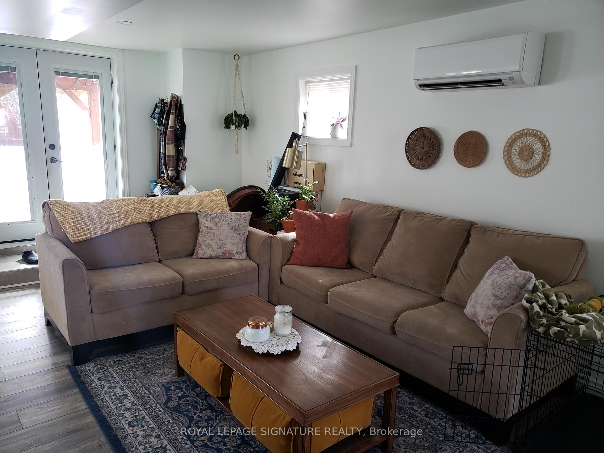 Photo 13 of Unit B, 155 Hanmer Street, Barrie, East Bayfield — HOMEH